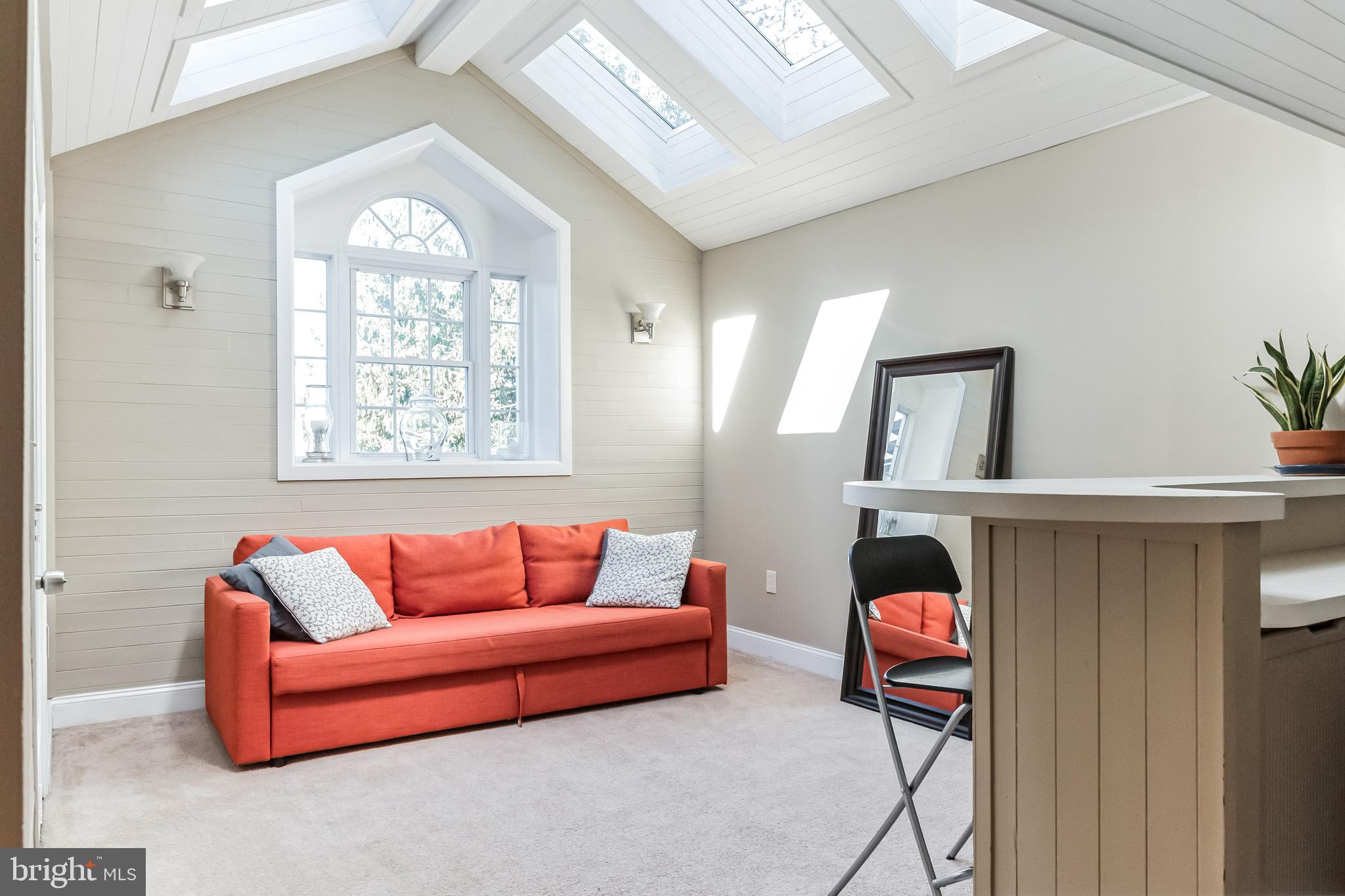 4718 SAINT GEORGE STREET