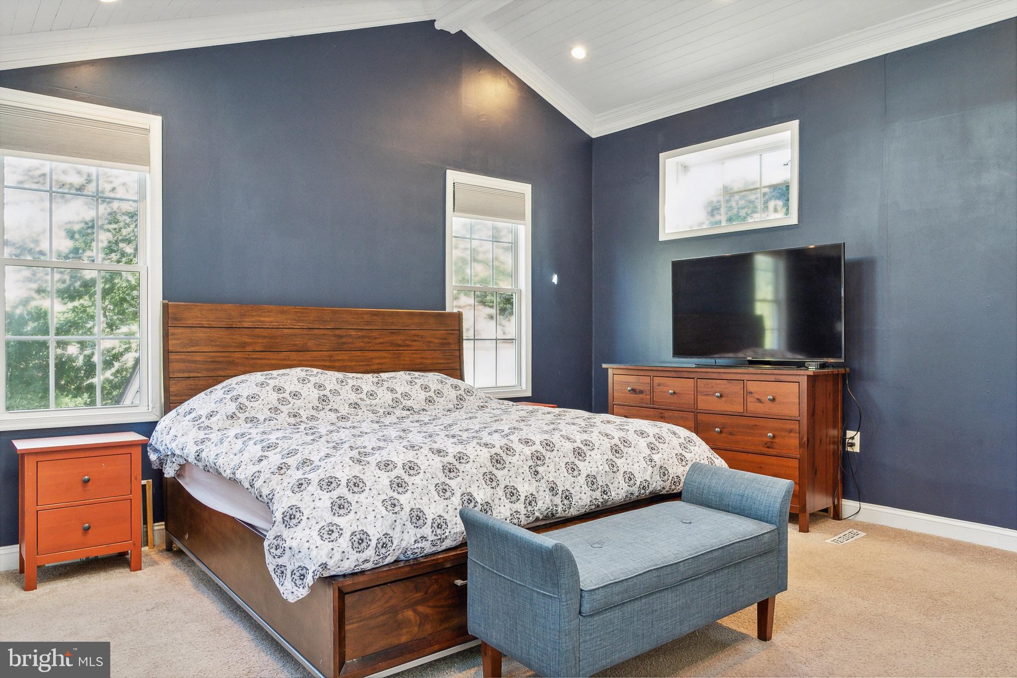 4718 SAINT GEORGE STREET