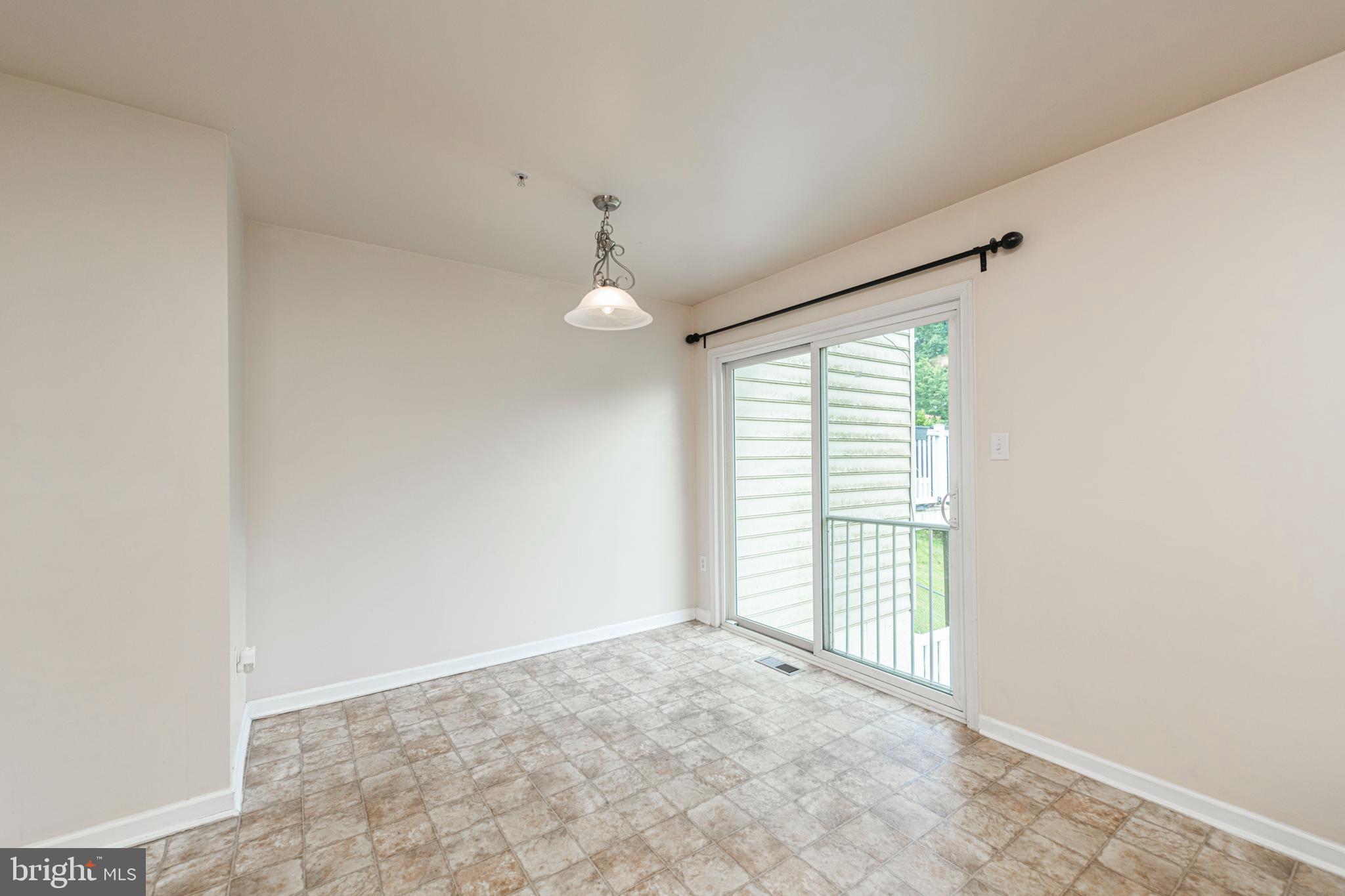 1805 ORCHARD VIEW ROAD