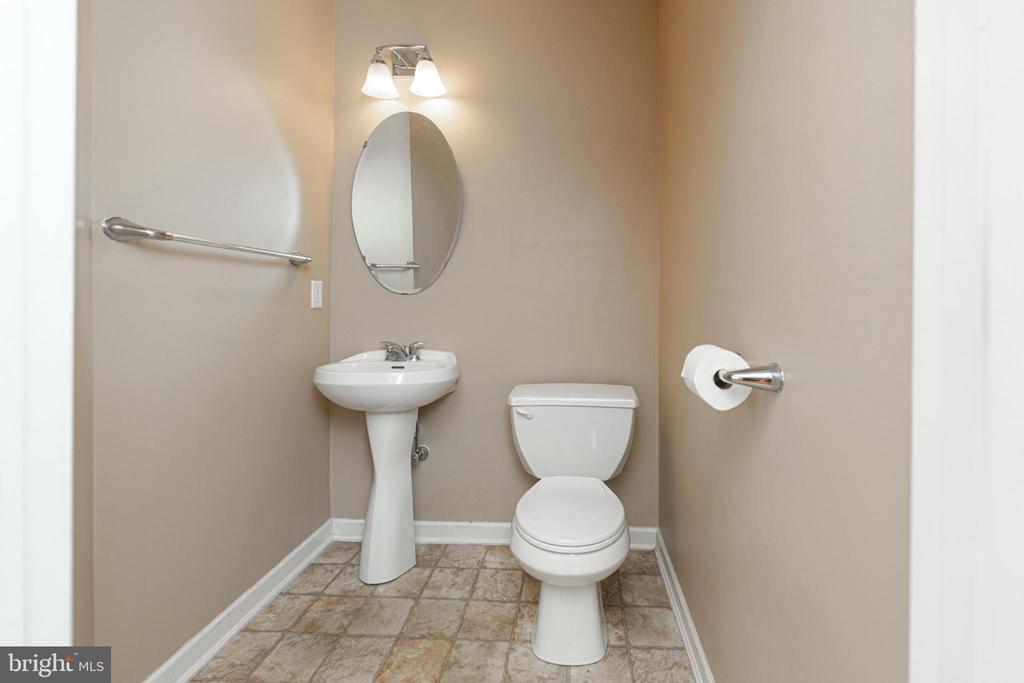 1805 ORCHARD VIEW ROAD
