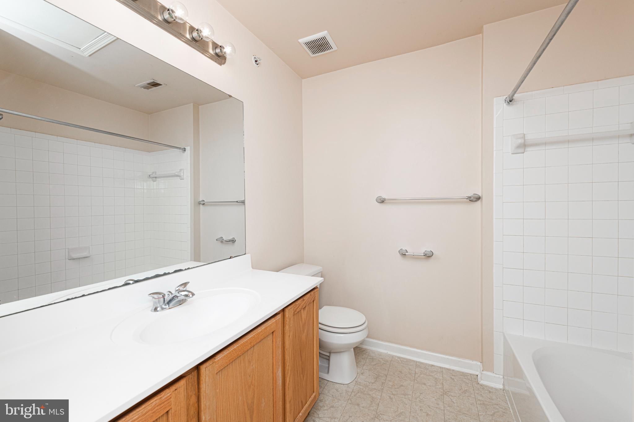 1805 ORCHARD VIEW ROAD