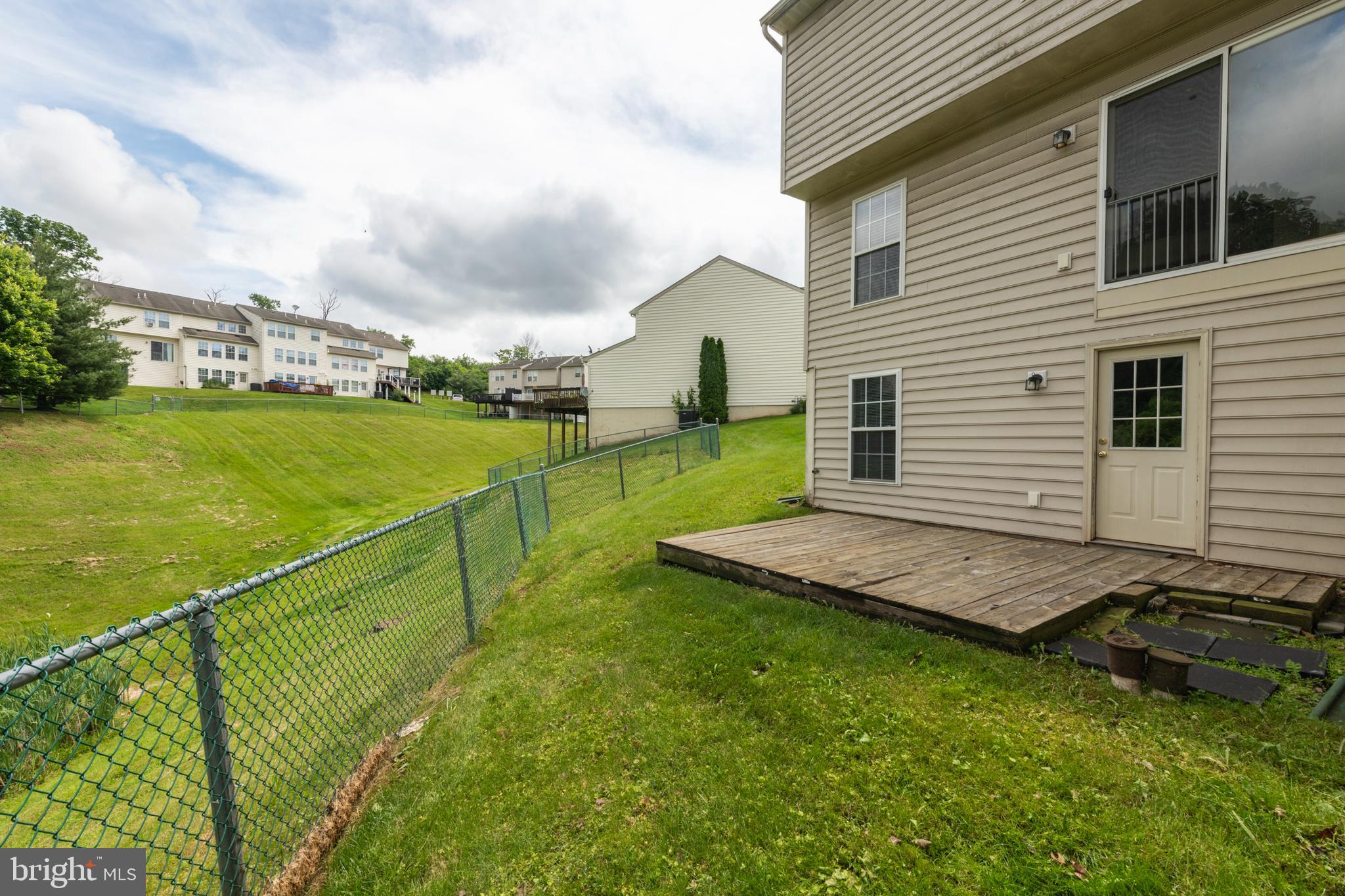 1805 ORCHARD VIEW ROAD