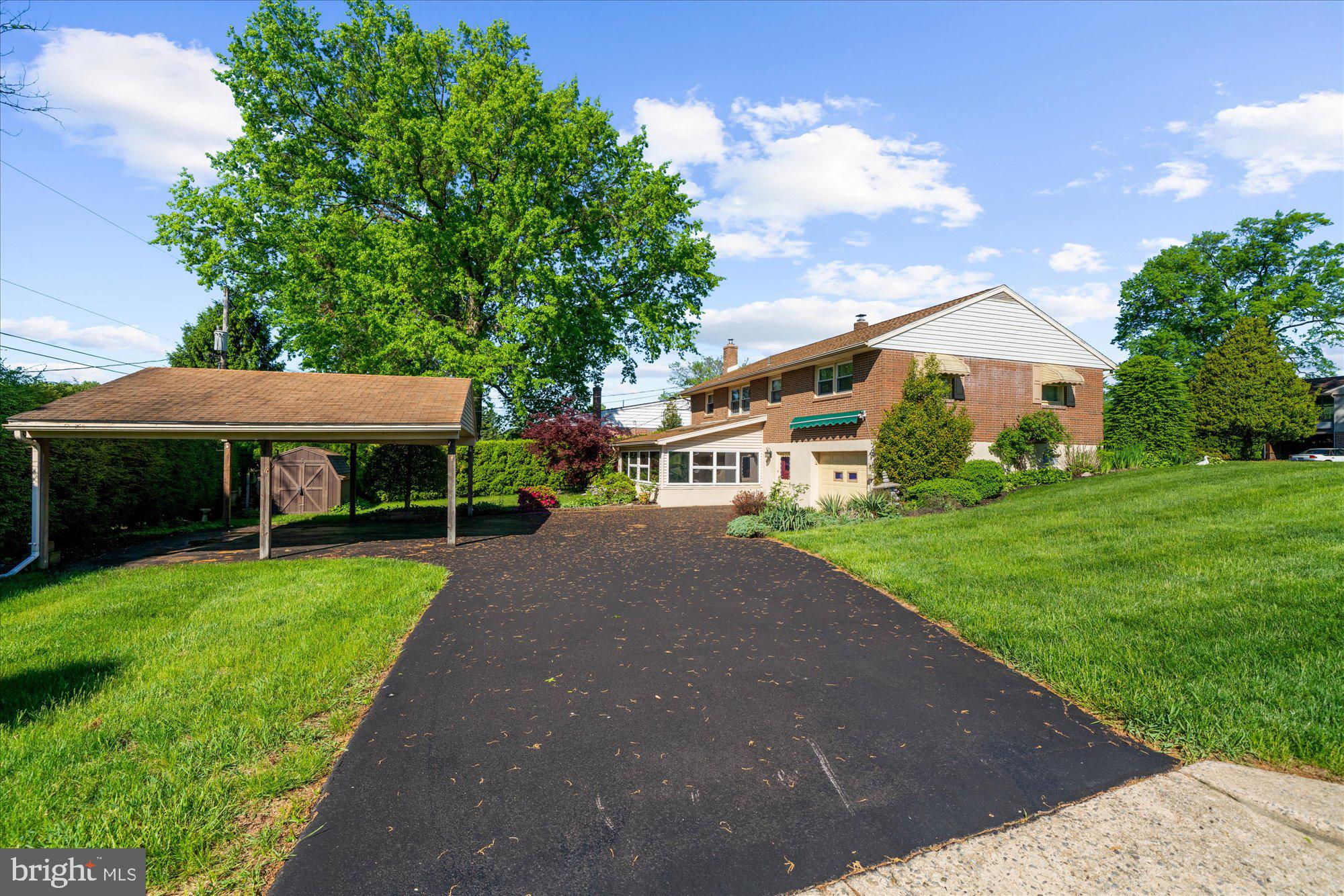 1100 LAURELEE AVENUE