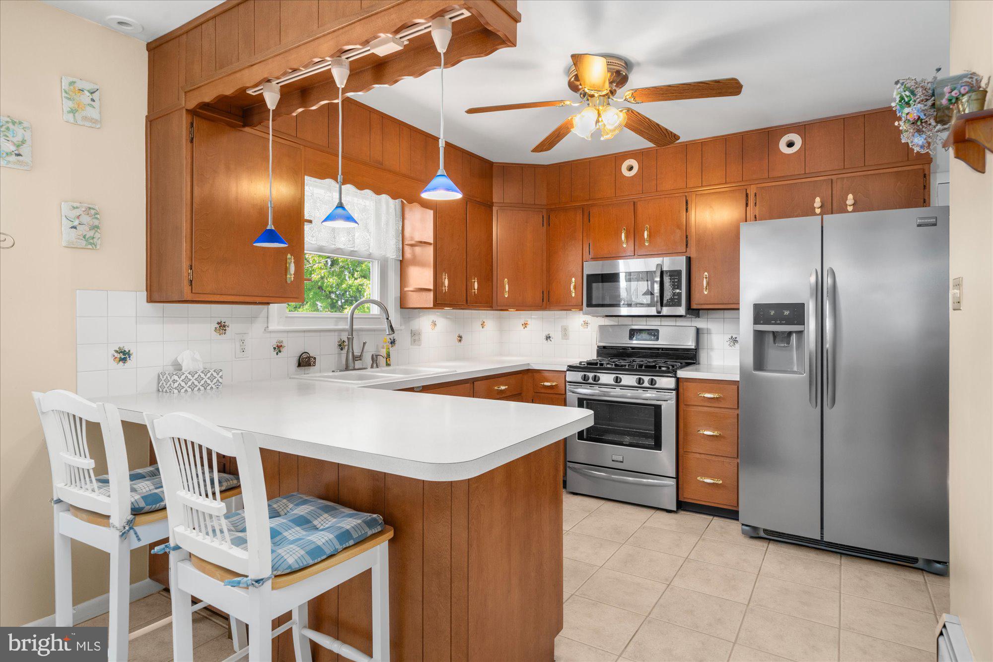 1100 LAURELEE AVENUE