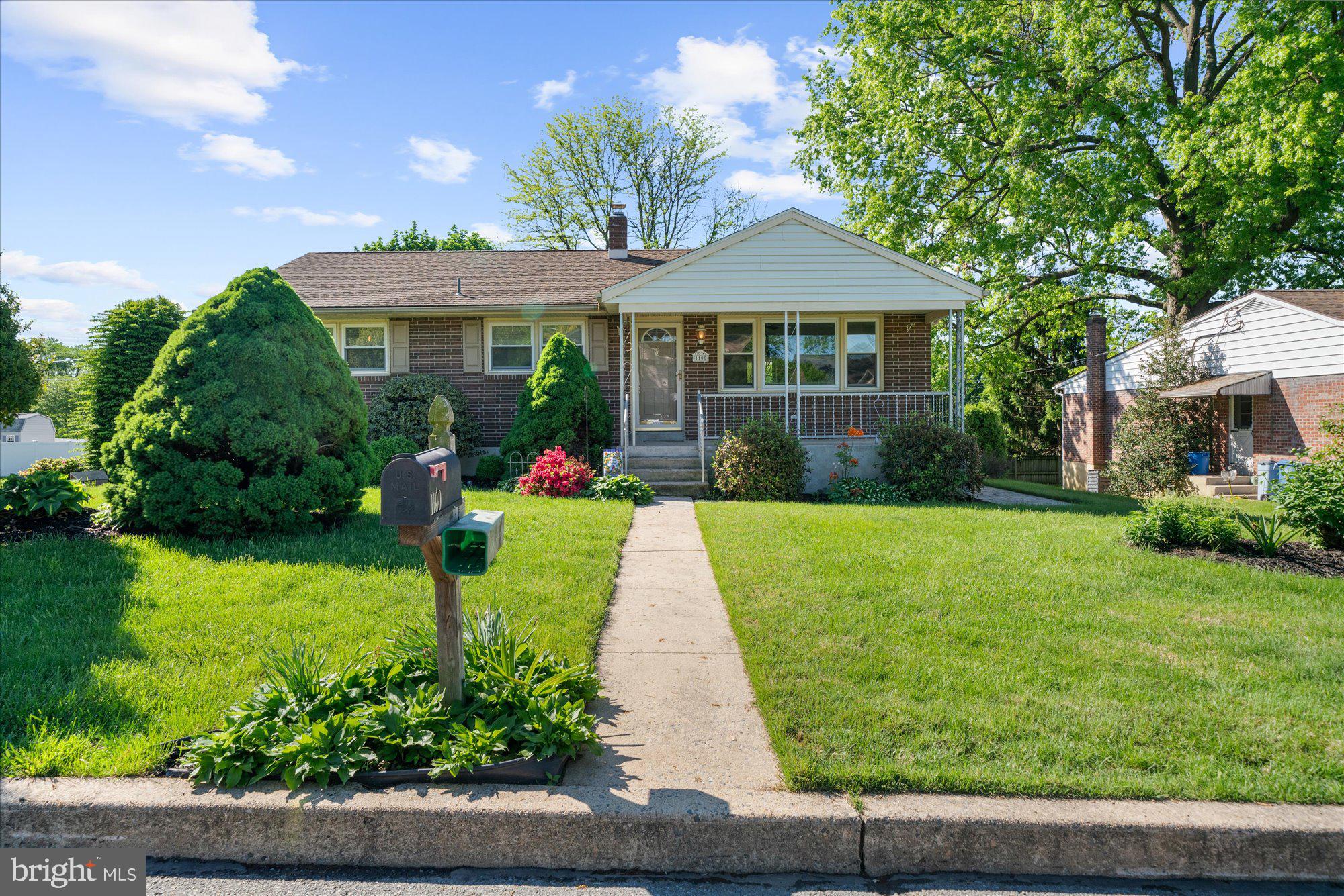 1100 LAURELEE AVENUE