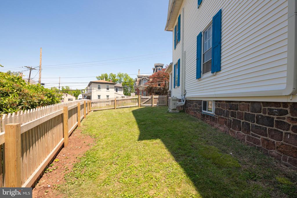 510 E MAIN STREET