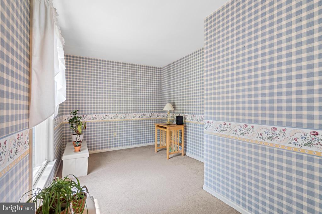 284 DATA ROAD