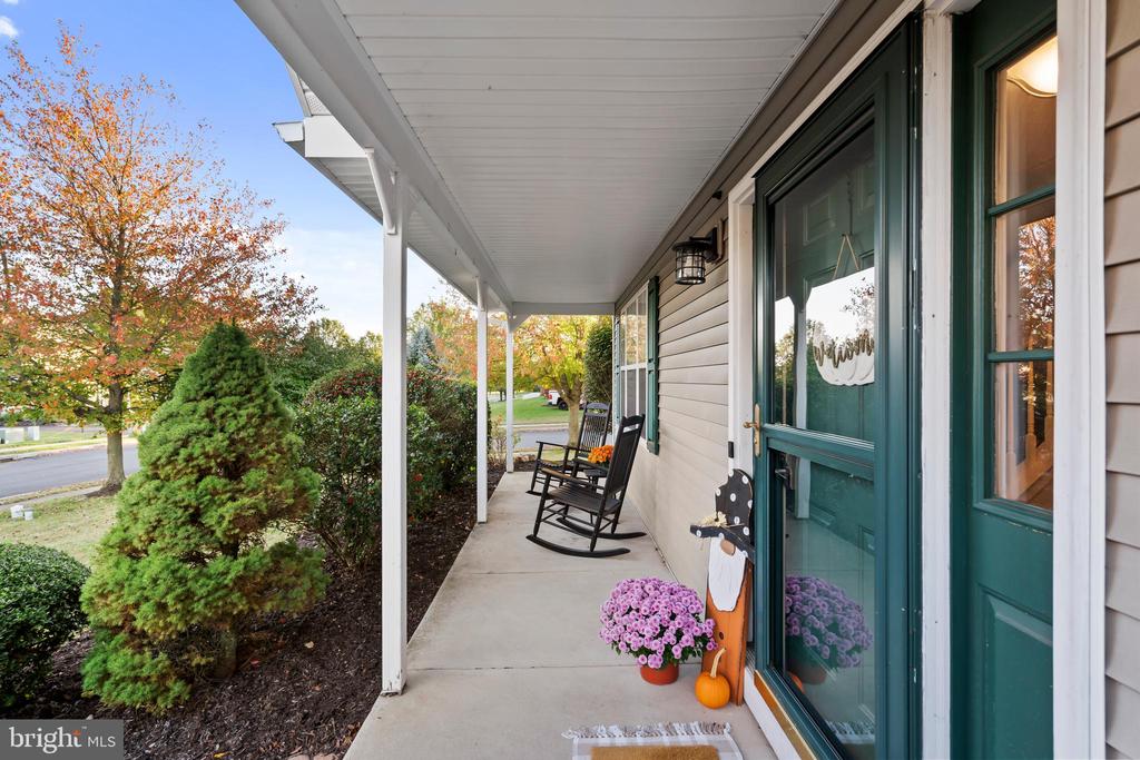61 VICTORIA DRIVE