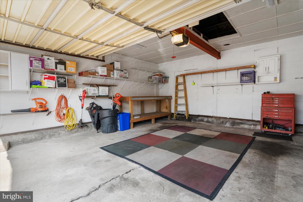 127 N READING AVENUE
