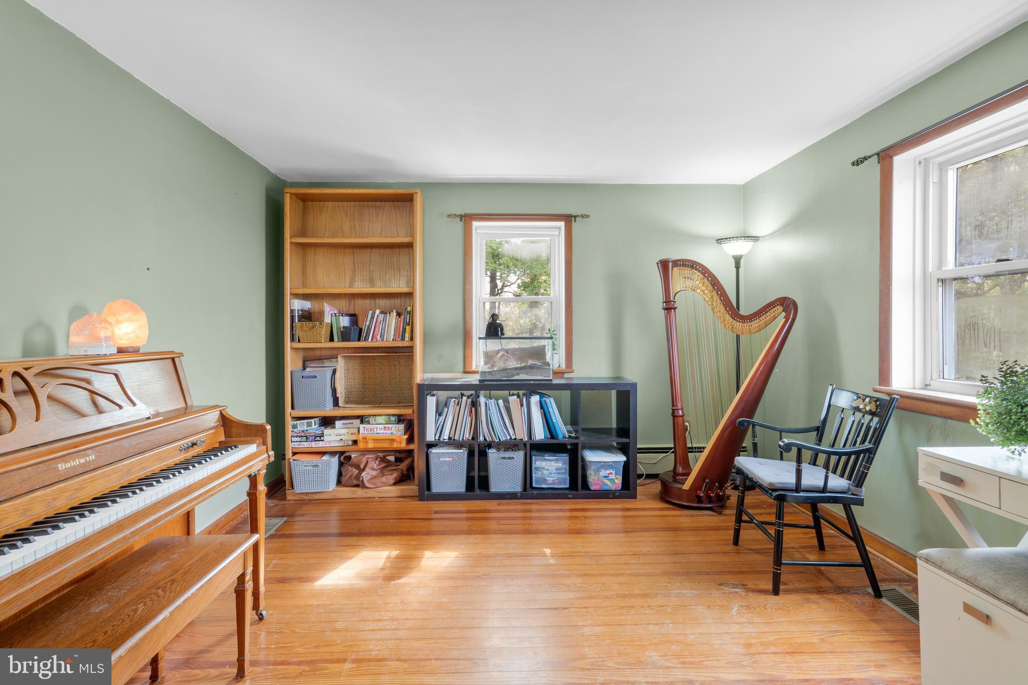 503 SCHOOLHOUSE ROAD