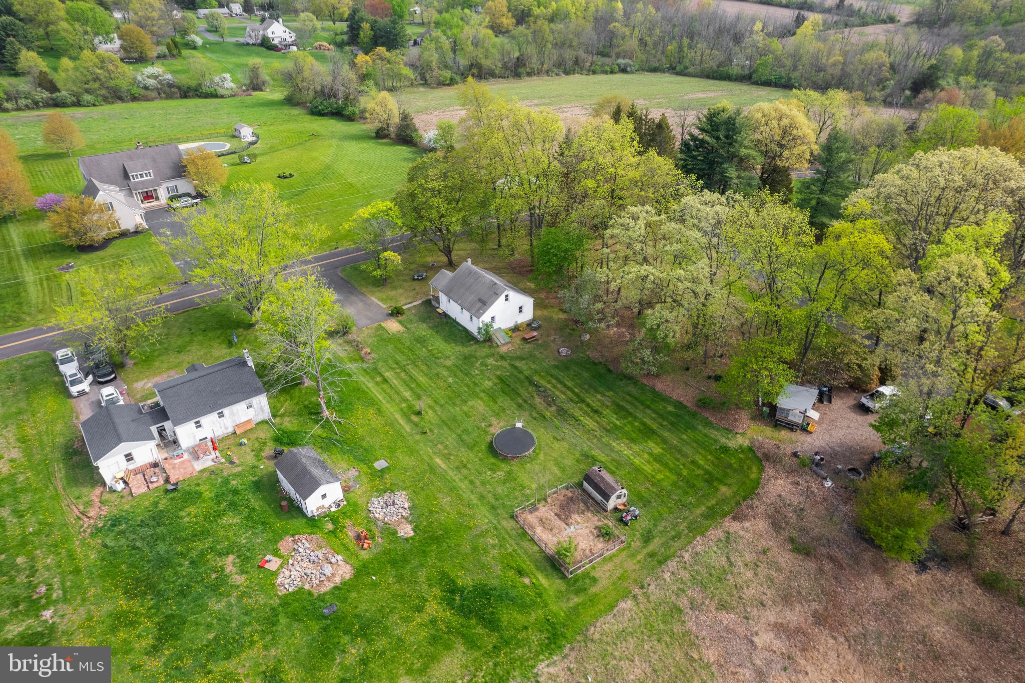 503 SCHOOLHOUSE ROAD