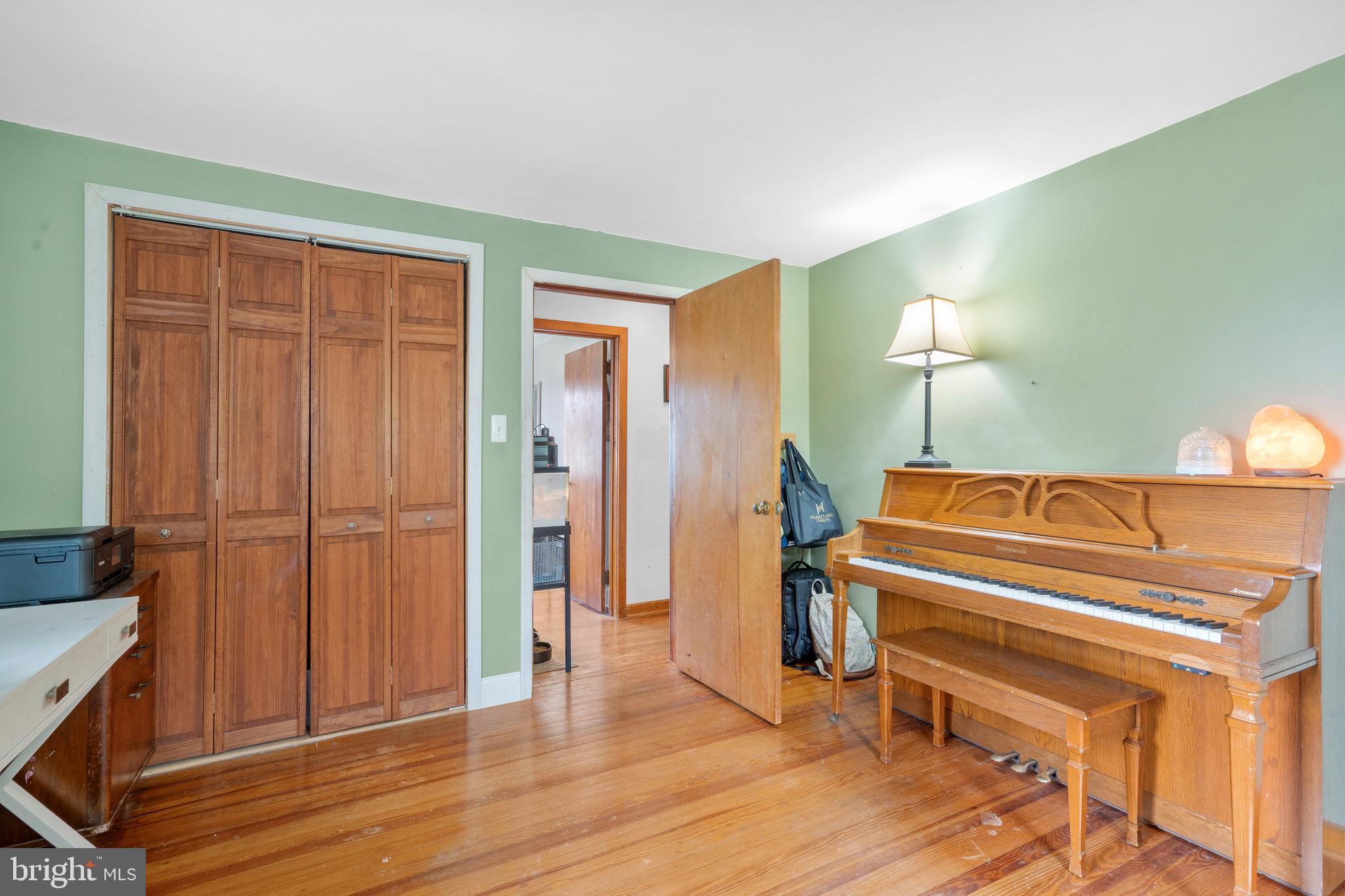 503 SCHOOLHOUSE ROAD