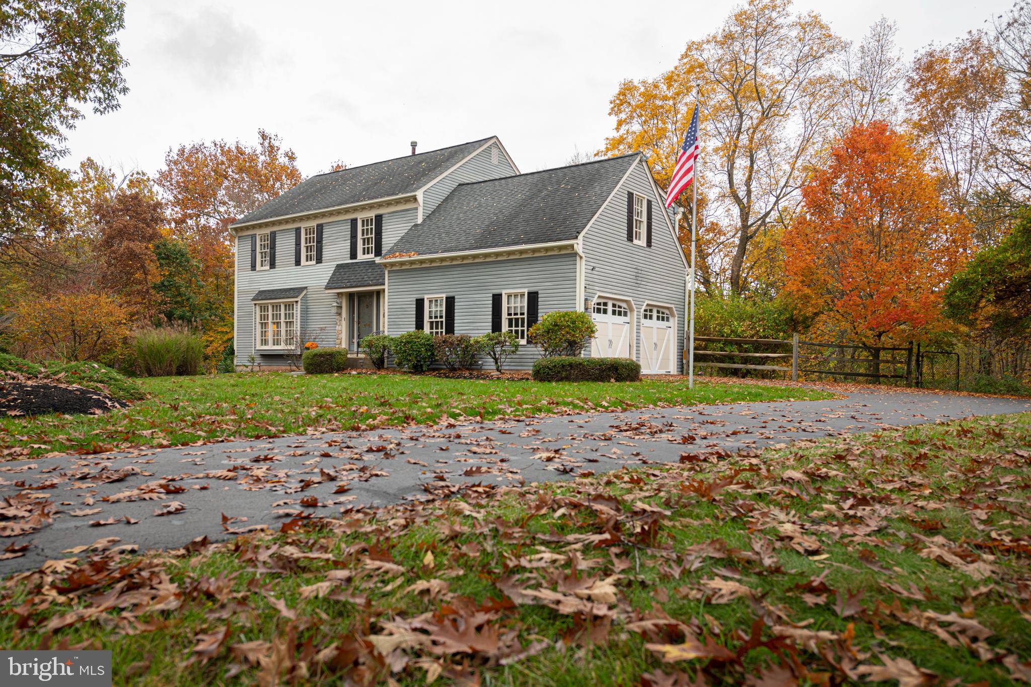 406 SAINT ANNS CIRCLE