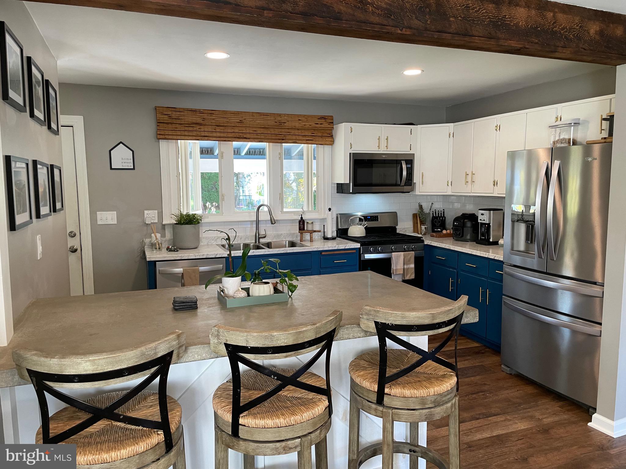 420 CITY LINE AVENUE