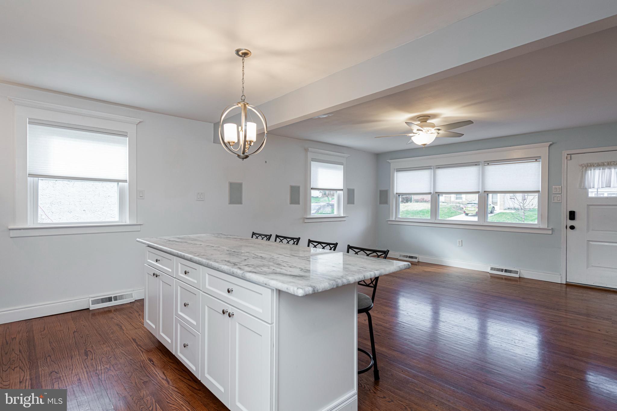 1208 HARRISON AVENUE