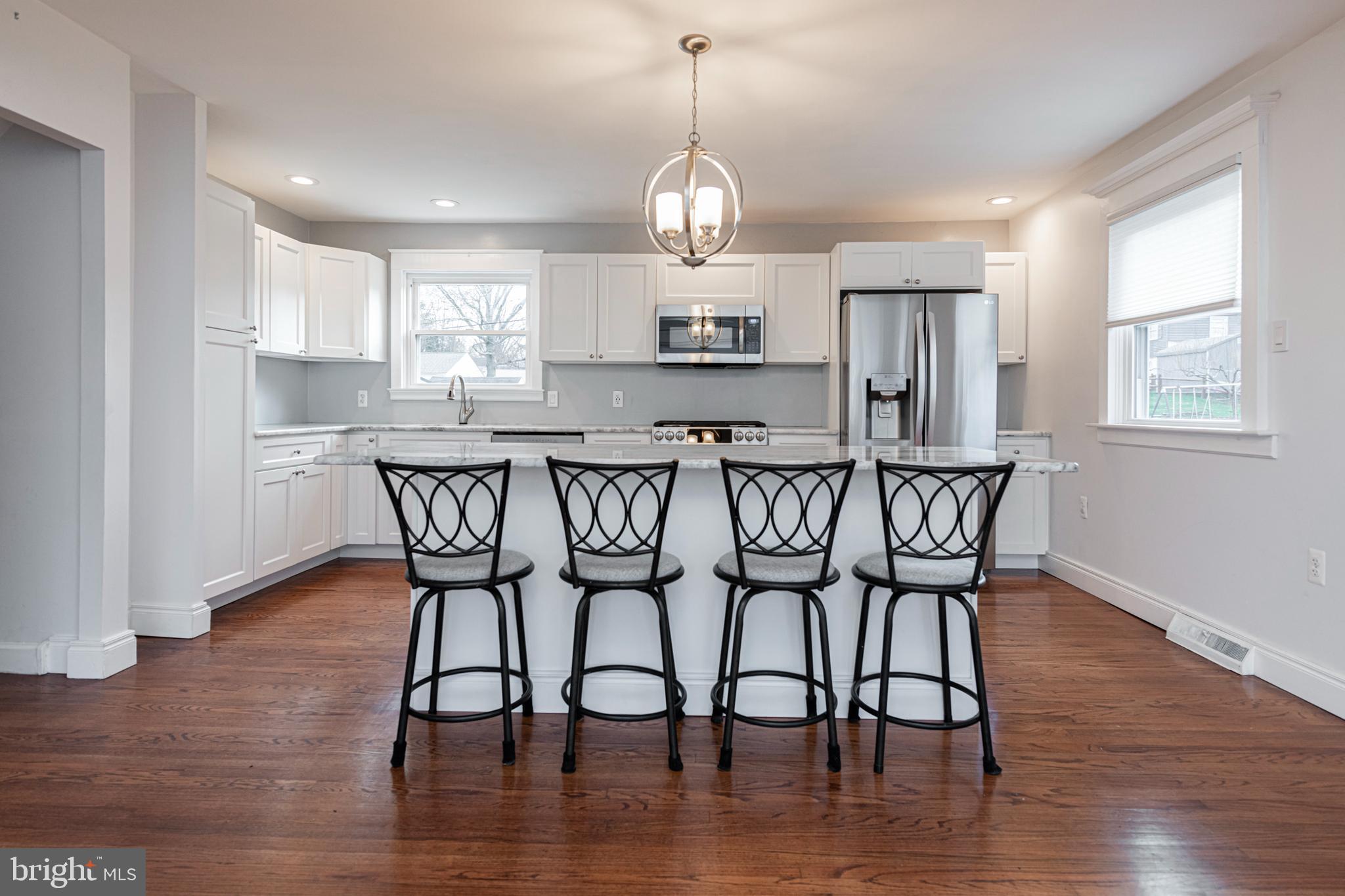 1208 HARRISON AVENUE