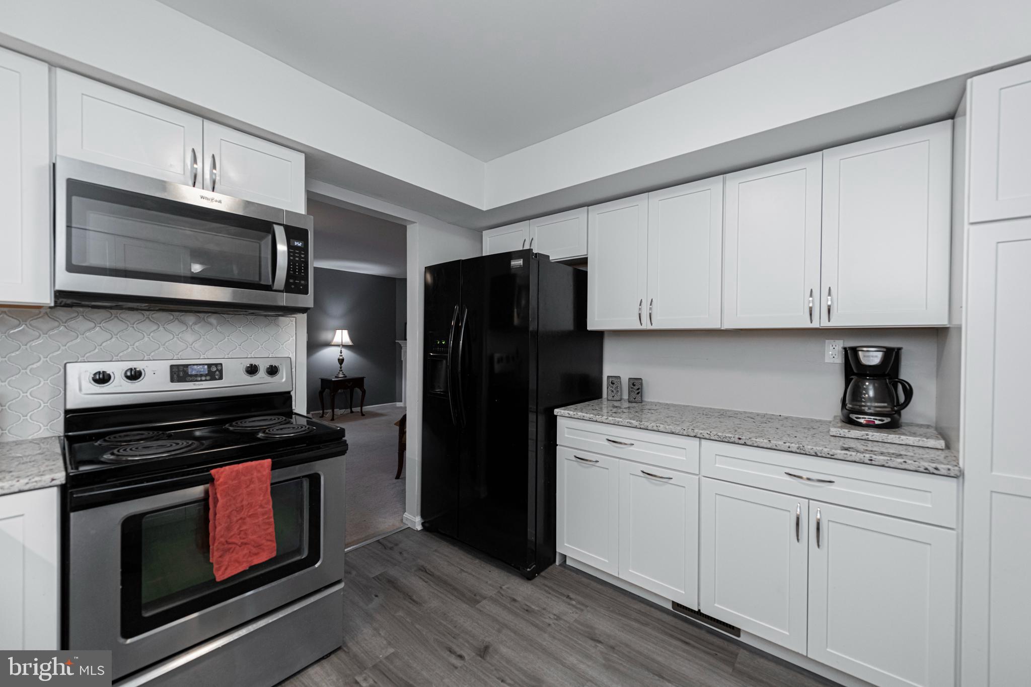 109 WESTRIDGE PL S S