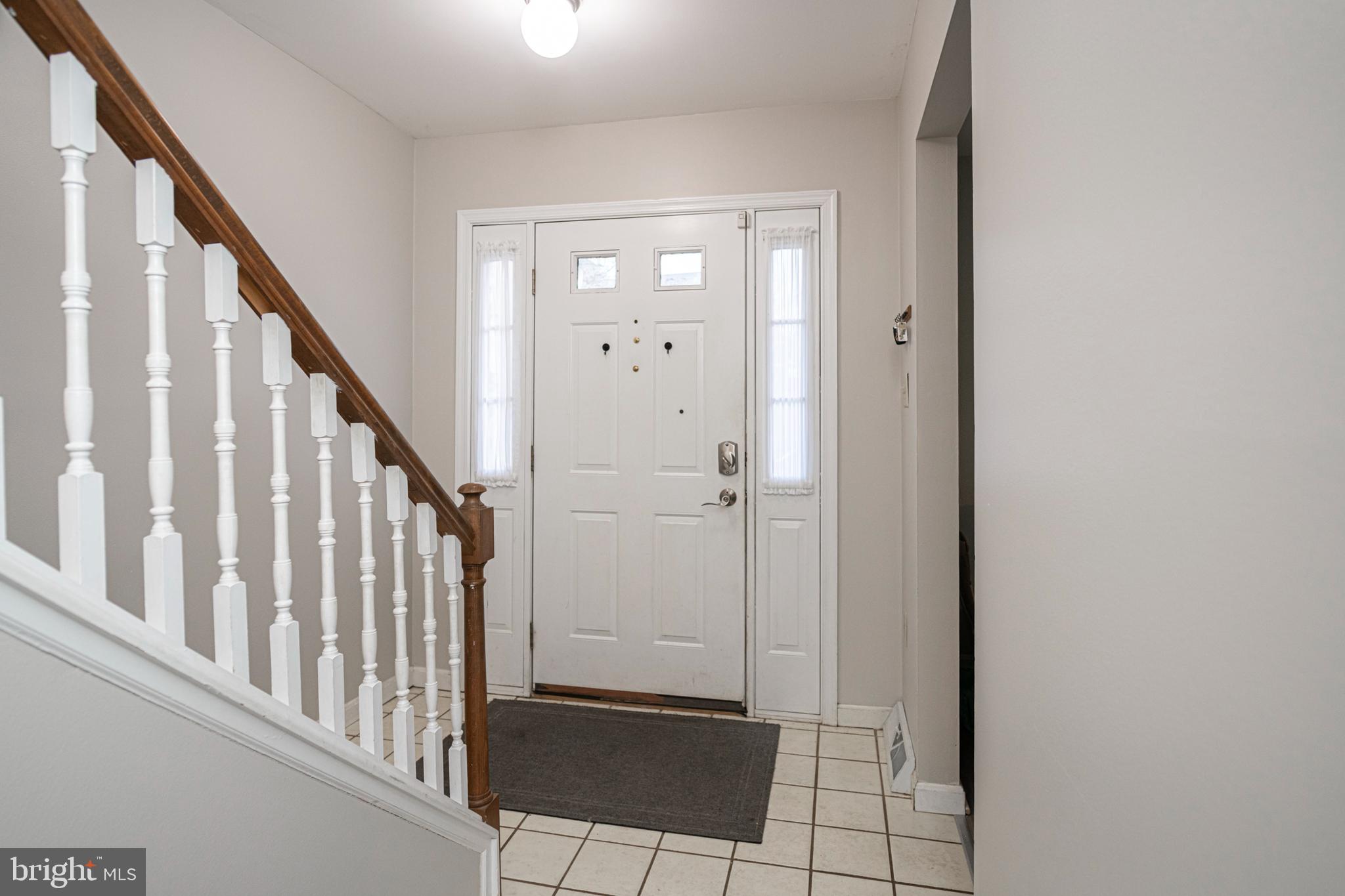 109 WESTRIDGE PL S S