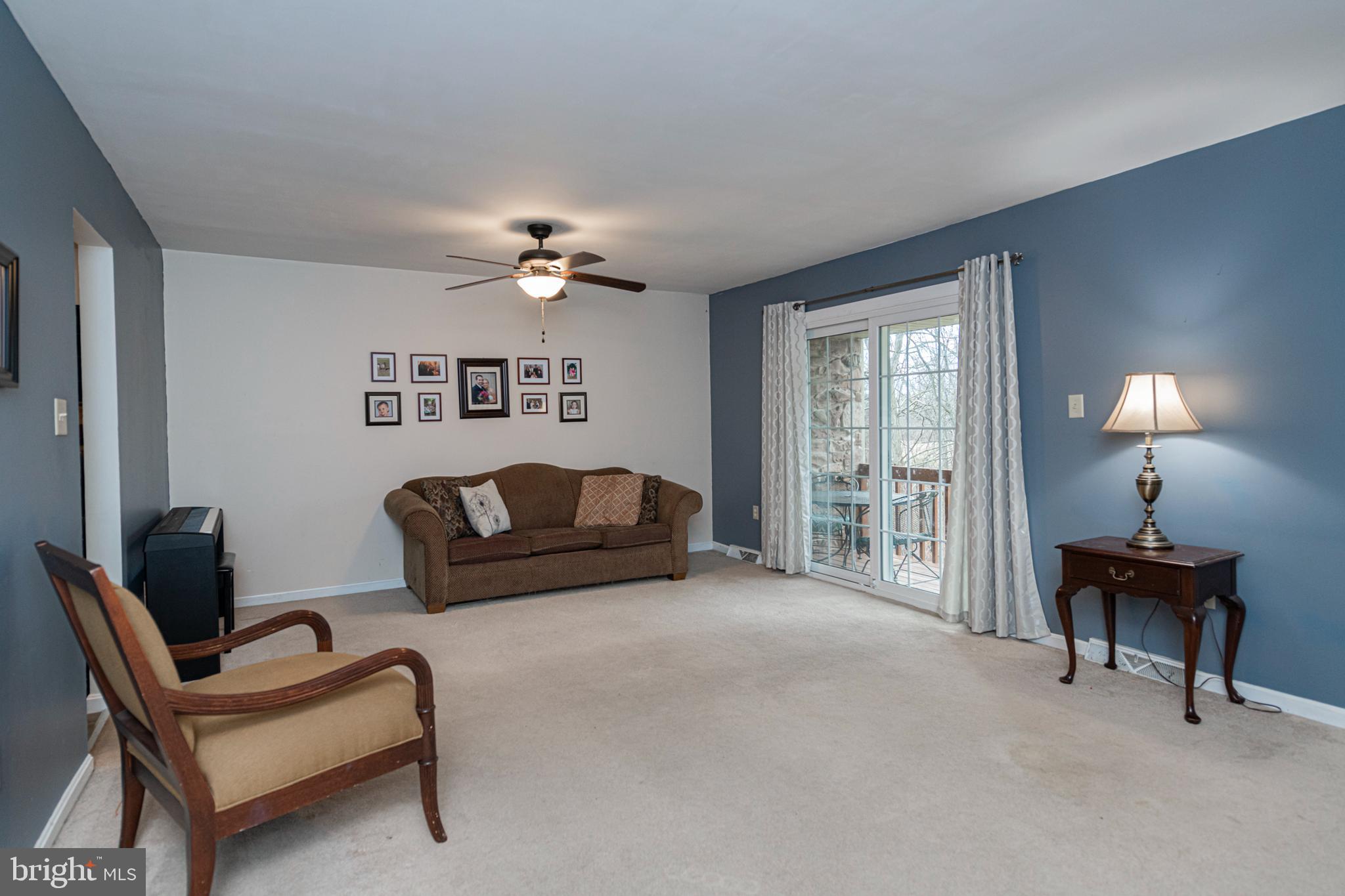 109 WESTRIDGE PL S S