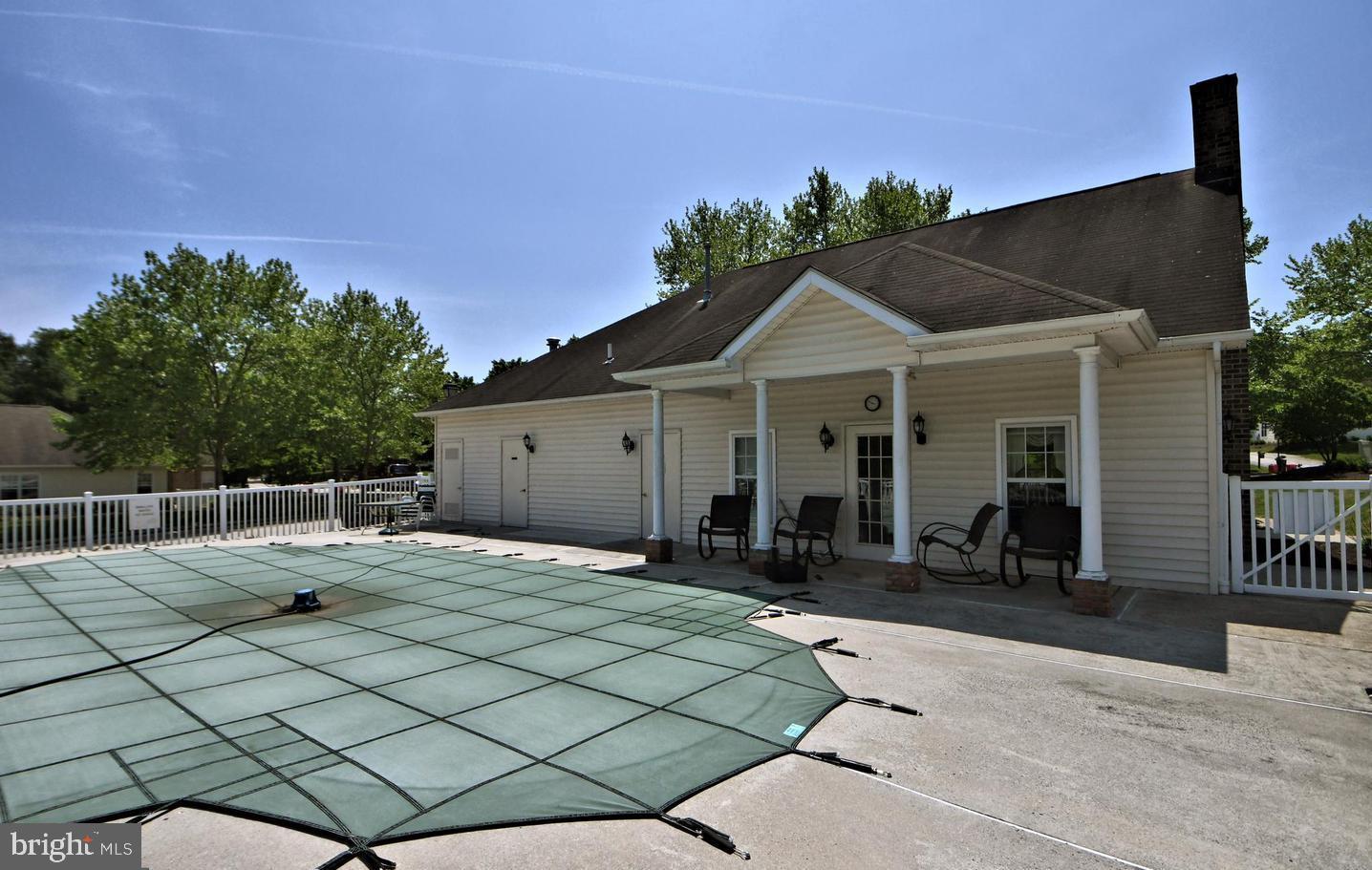 310 NEWPORT LANE 18A