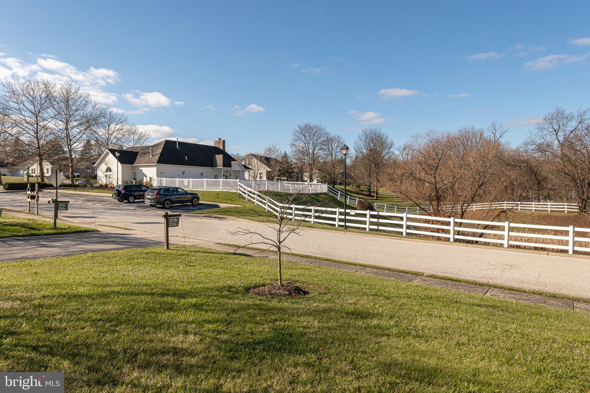 310 NEWPORT LANE 18A