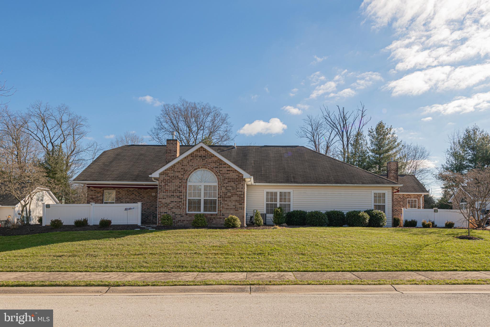 310 NEWPORT LANE 18A