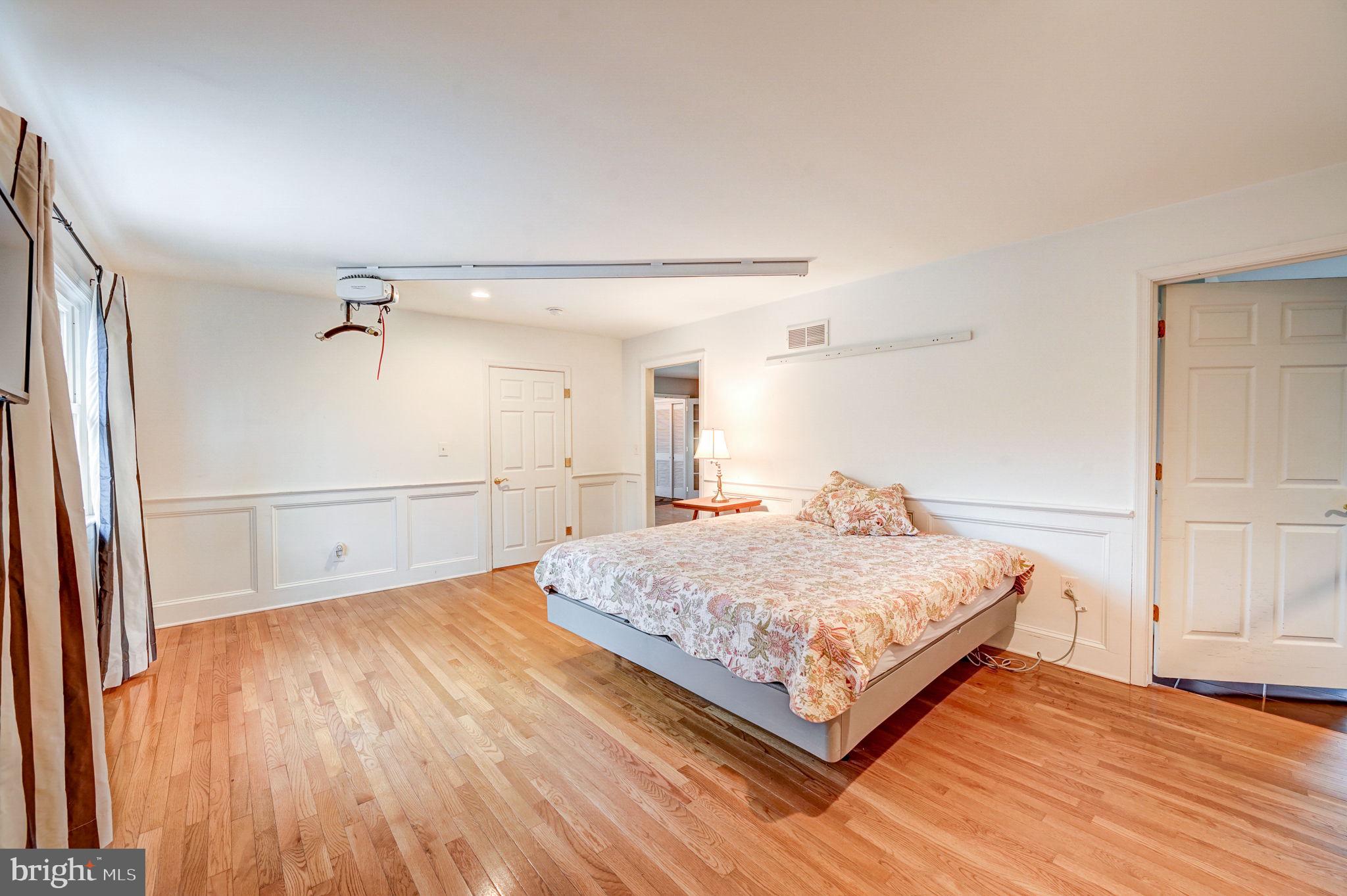 81 S FORGE MANOR DRIVE