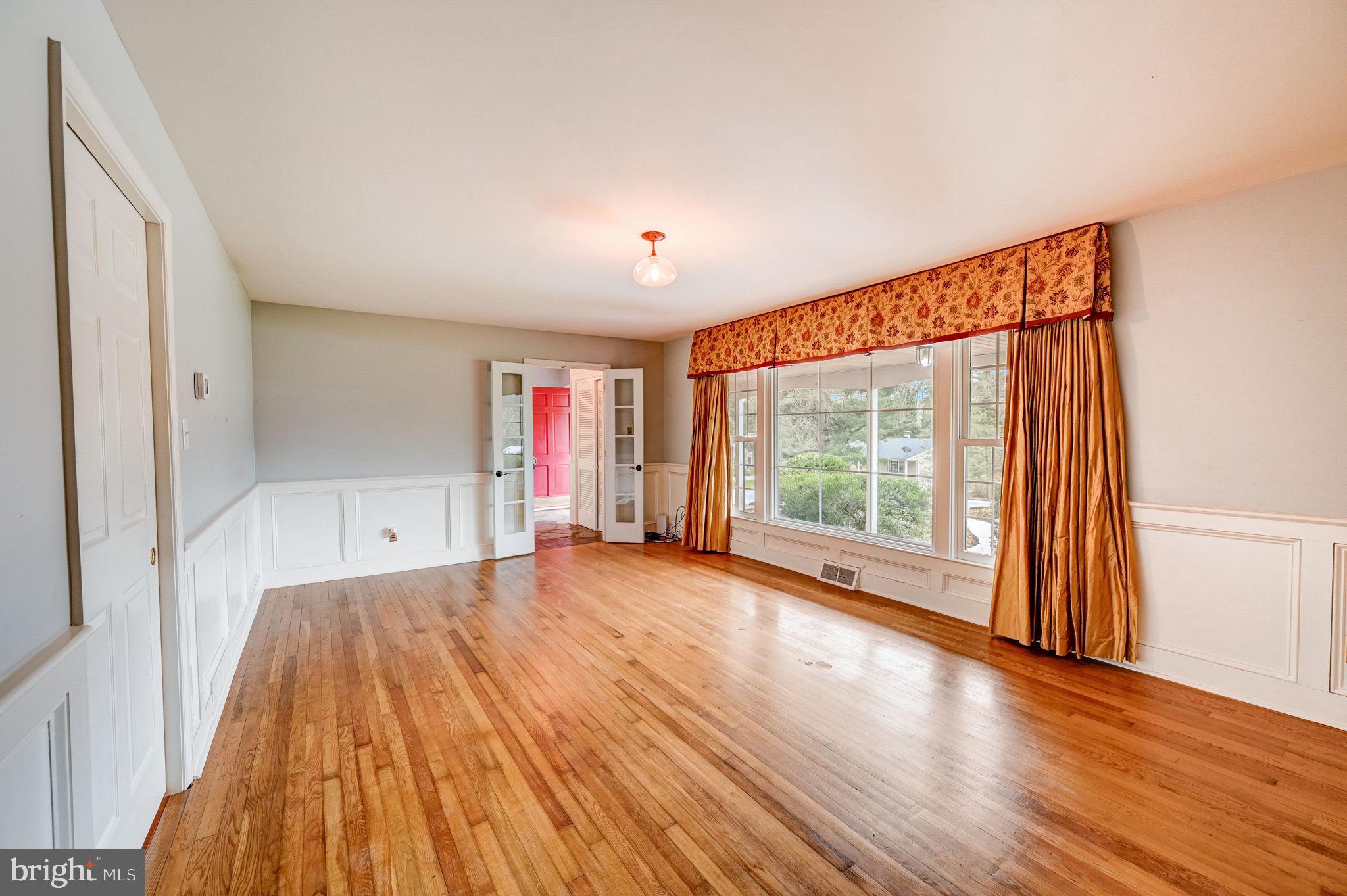 81 S FORGE MANOR DRIVE