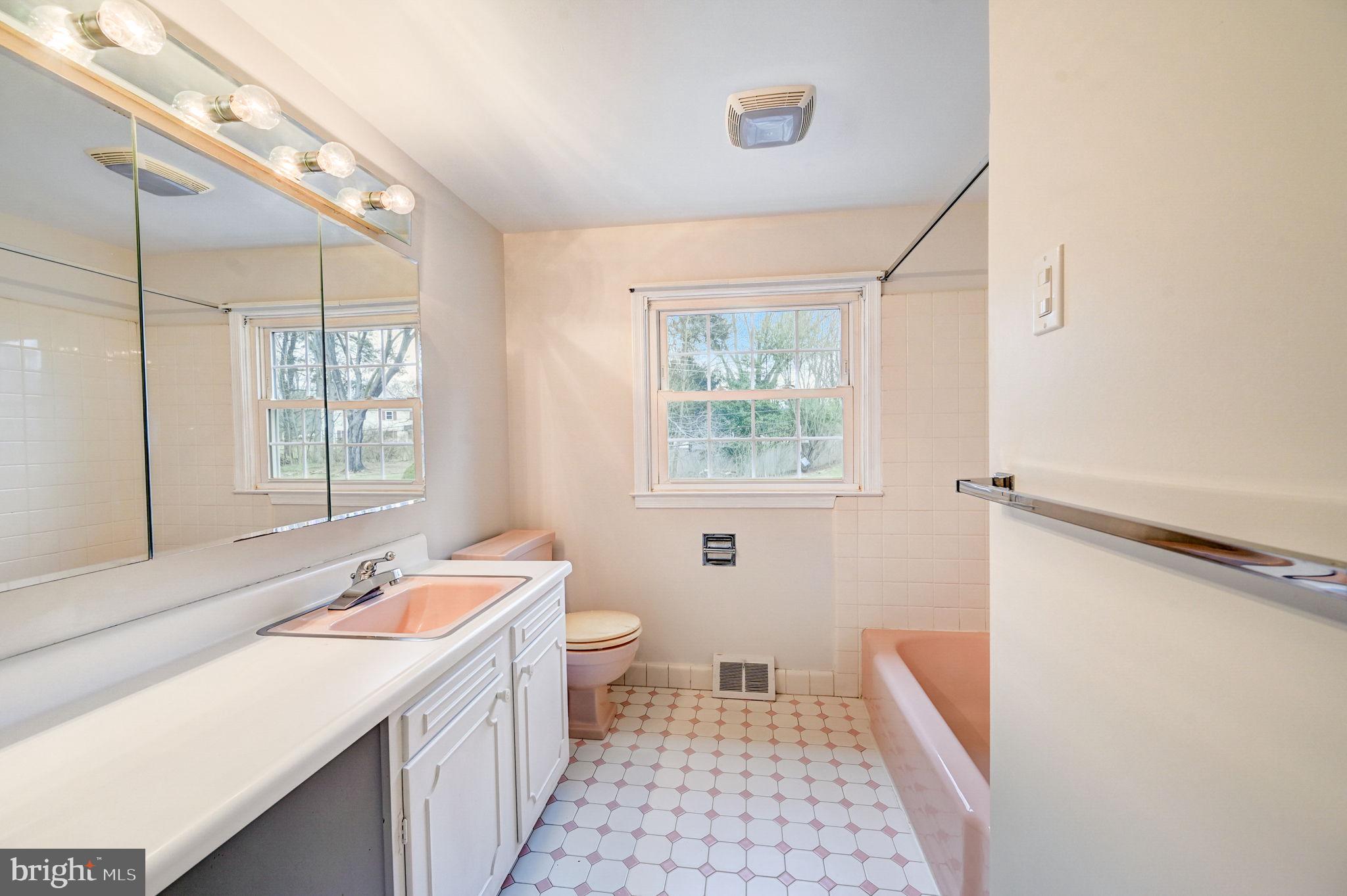 81 S FORGE MANOR DRIVE