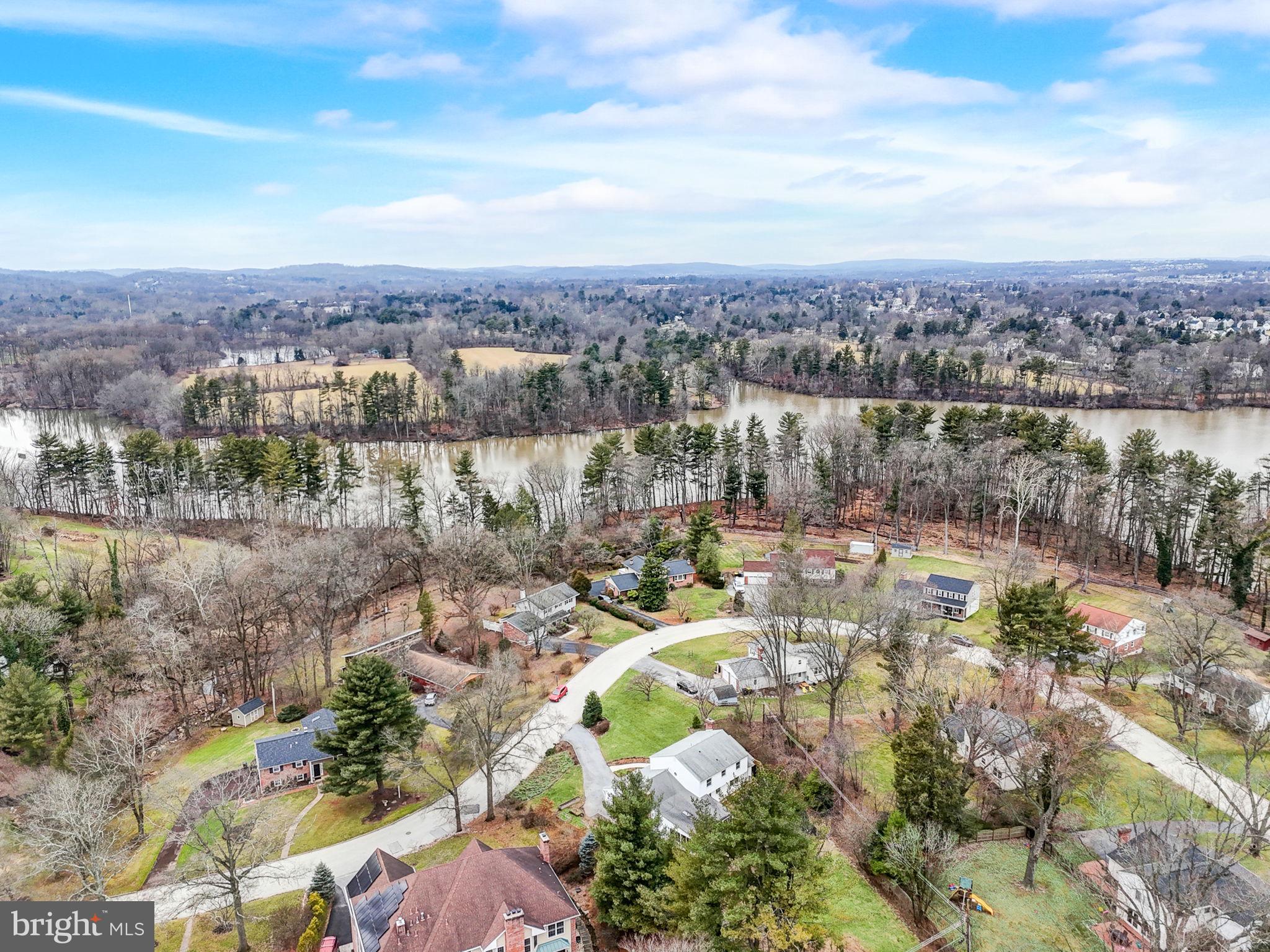 81 S FORGE MANOR DRIVE