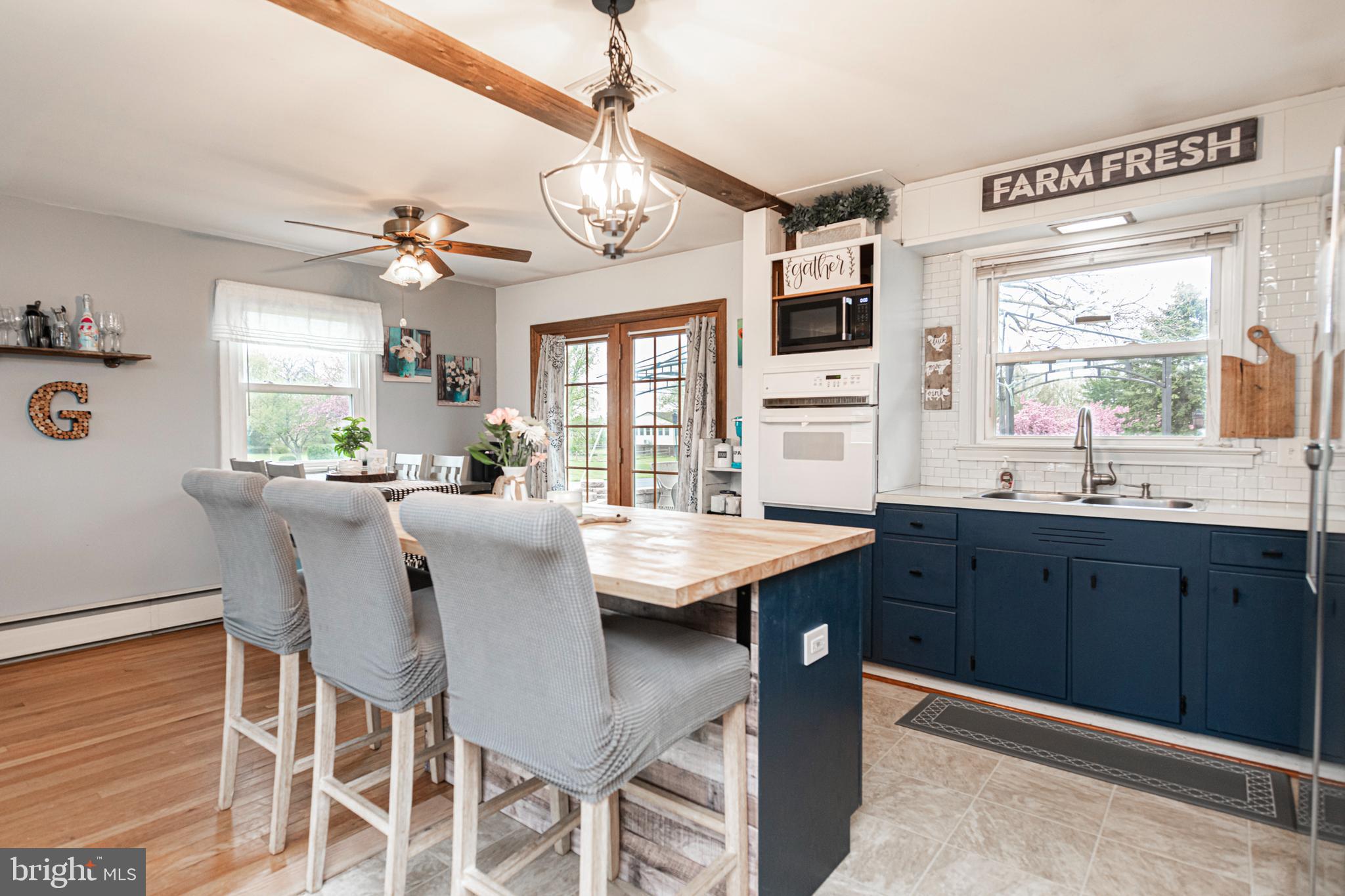 1827 E CEDARVILLE ROAD