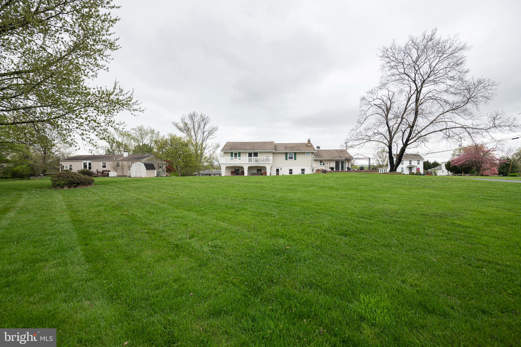 1827 E CEDARVILLE ROAD