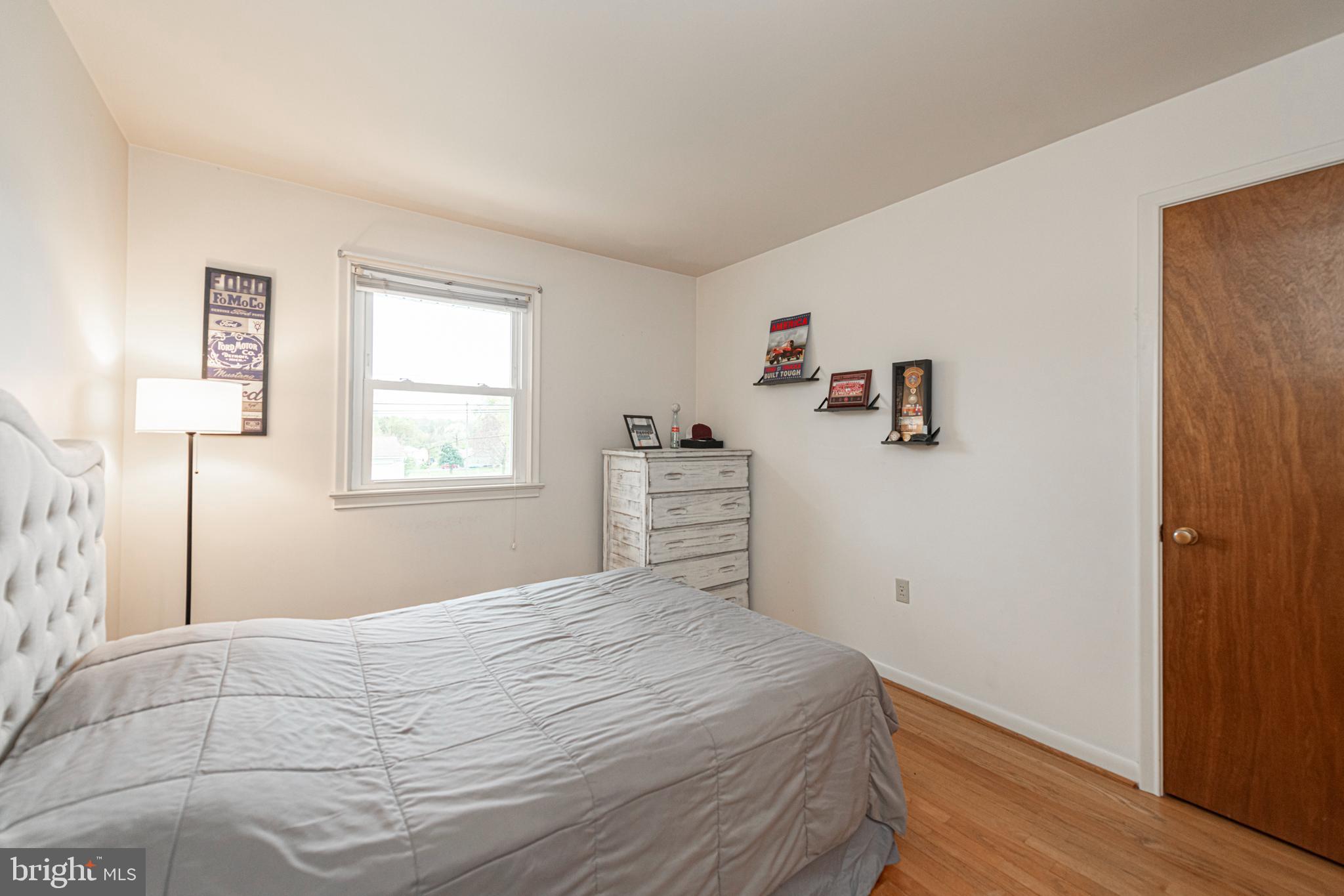 1827 E CEDARVILLE ROAD