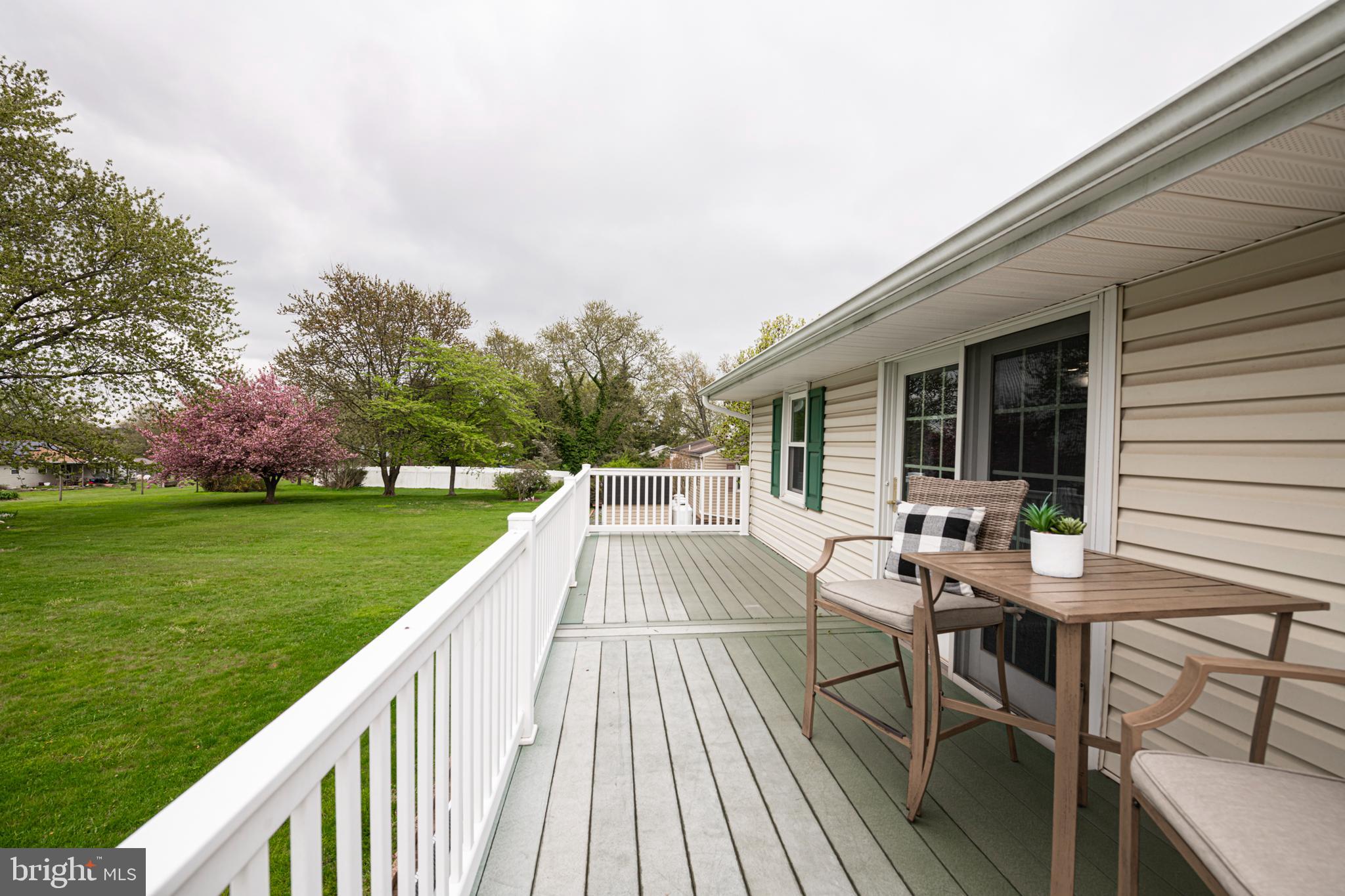 1827 E CEDARVILLE ROAD