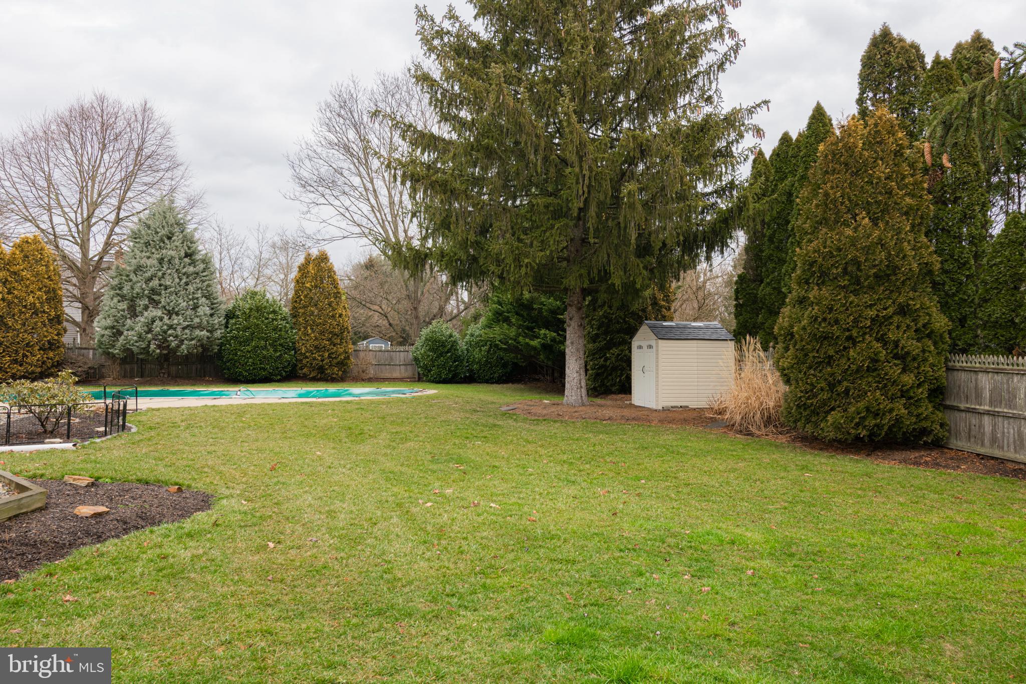 407 SAINT ANNS CIRCLE