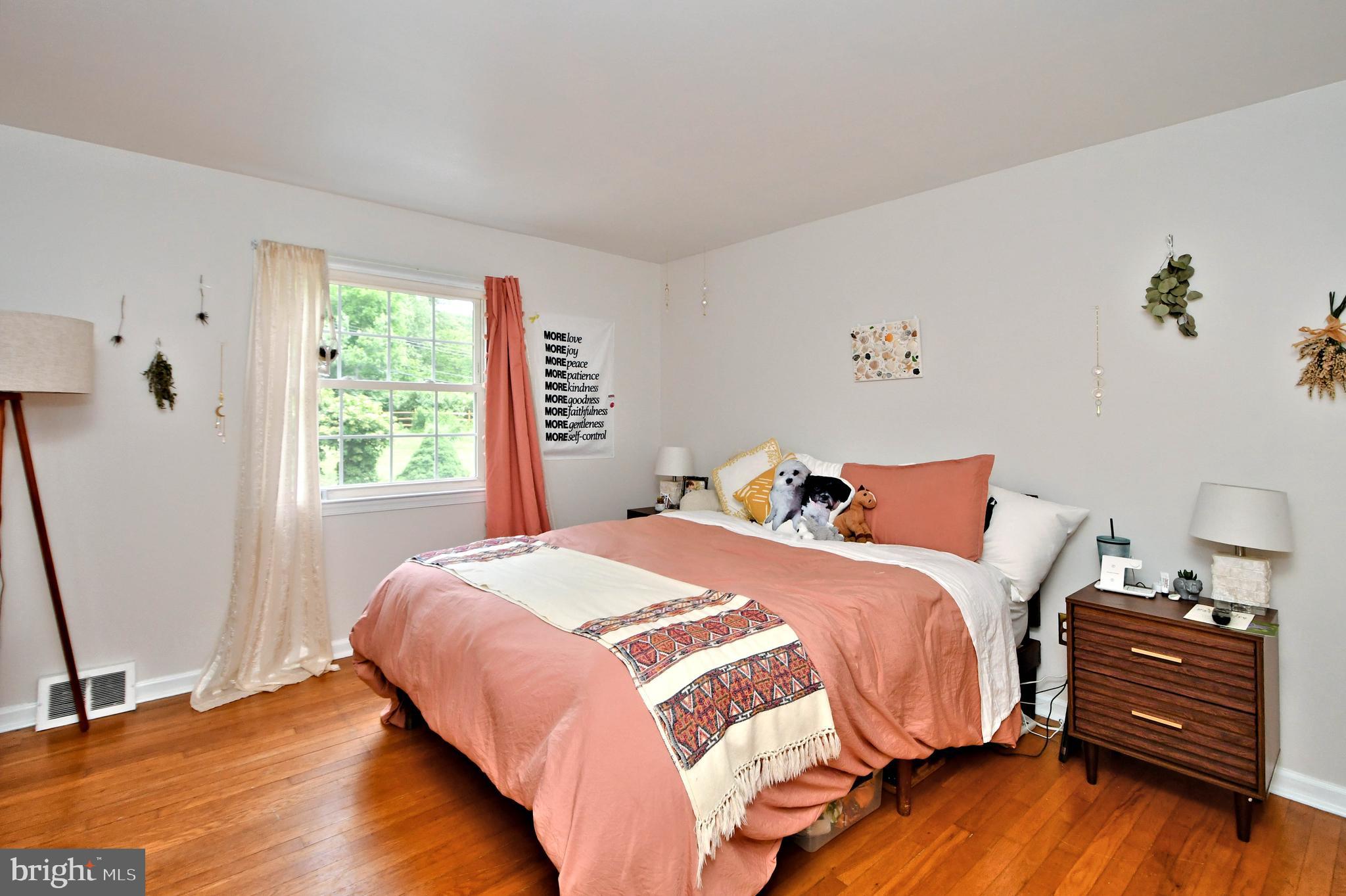 81 S FORGE MANOR DRIVE