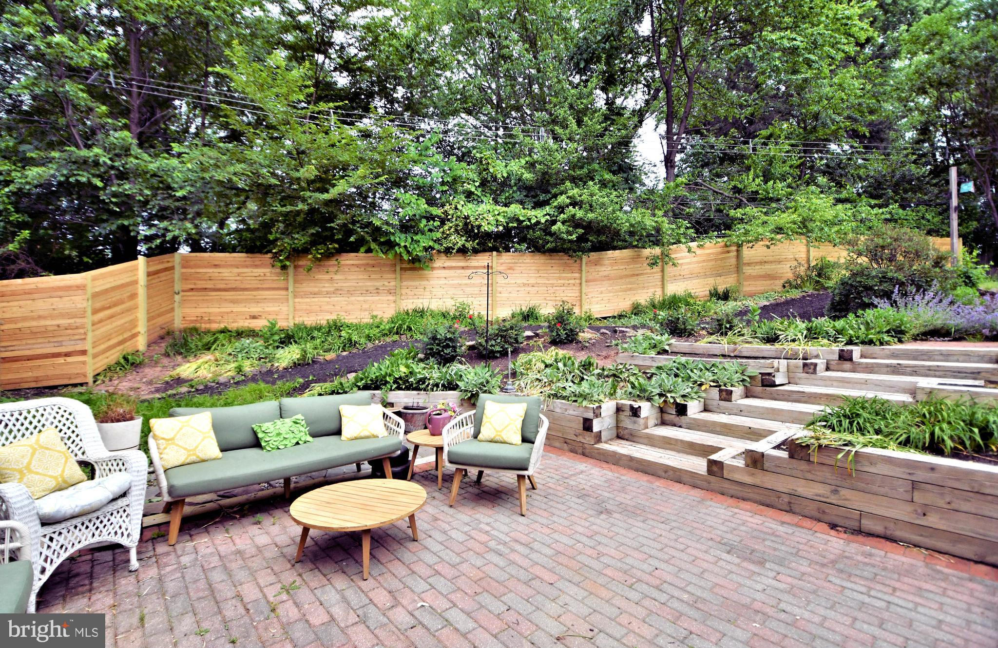 81 S FORGE MANOR DRIVE