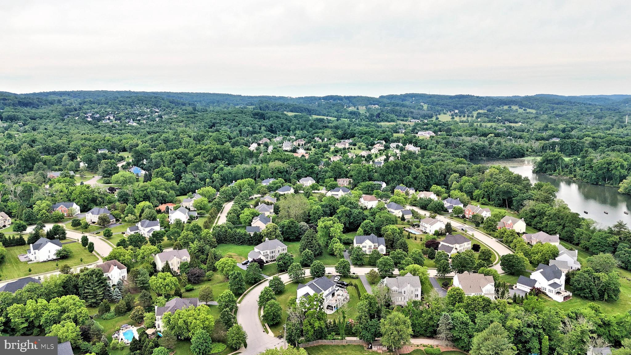 81 S FORGE MANOR DRIVE