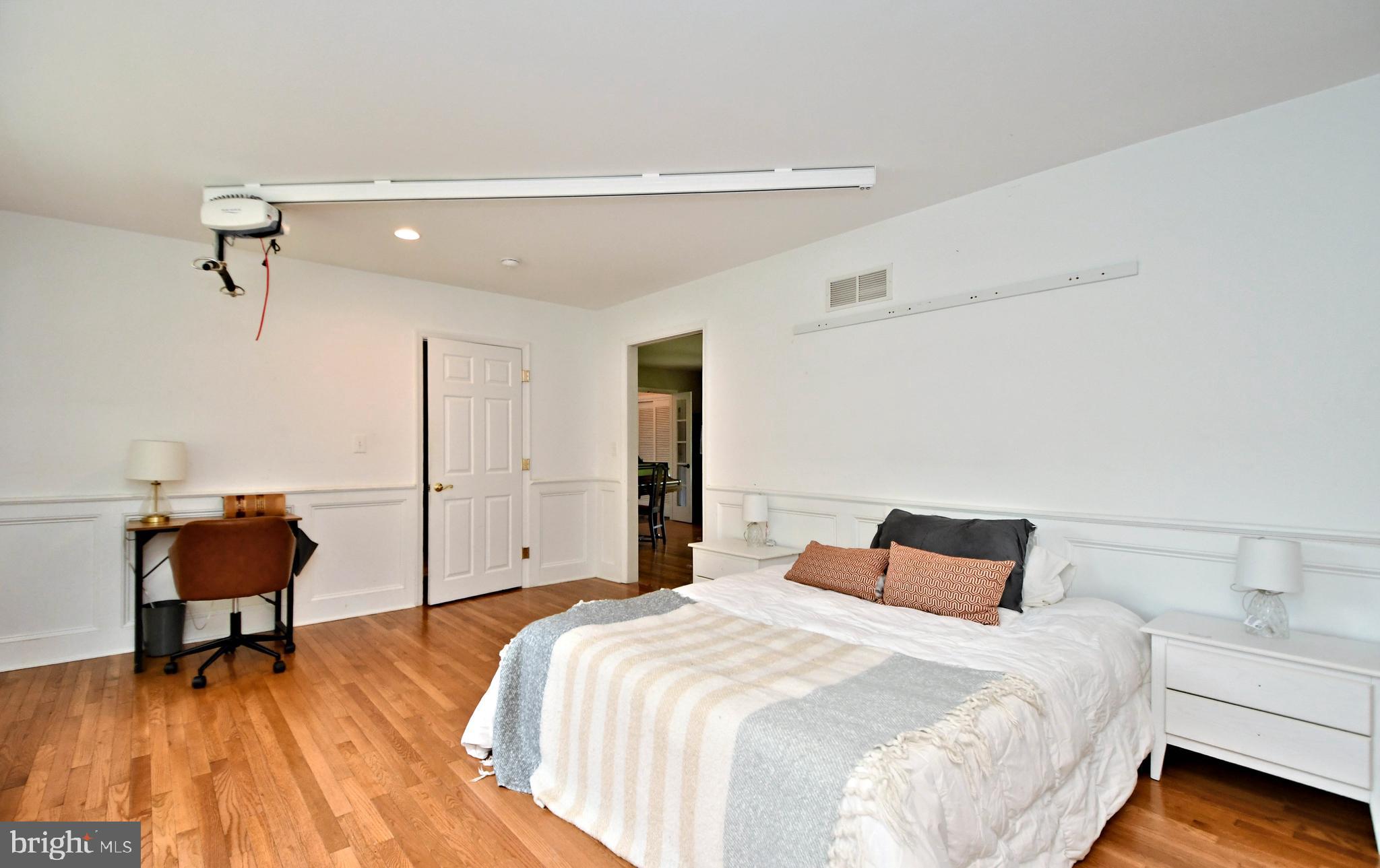 81 S FORGE MANOR DRIVE