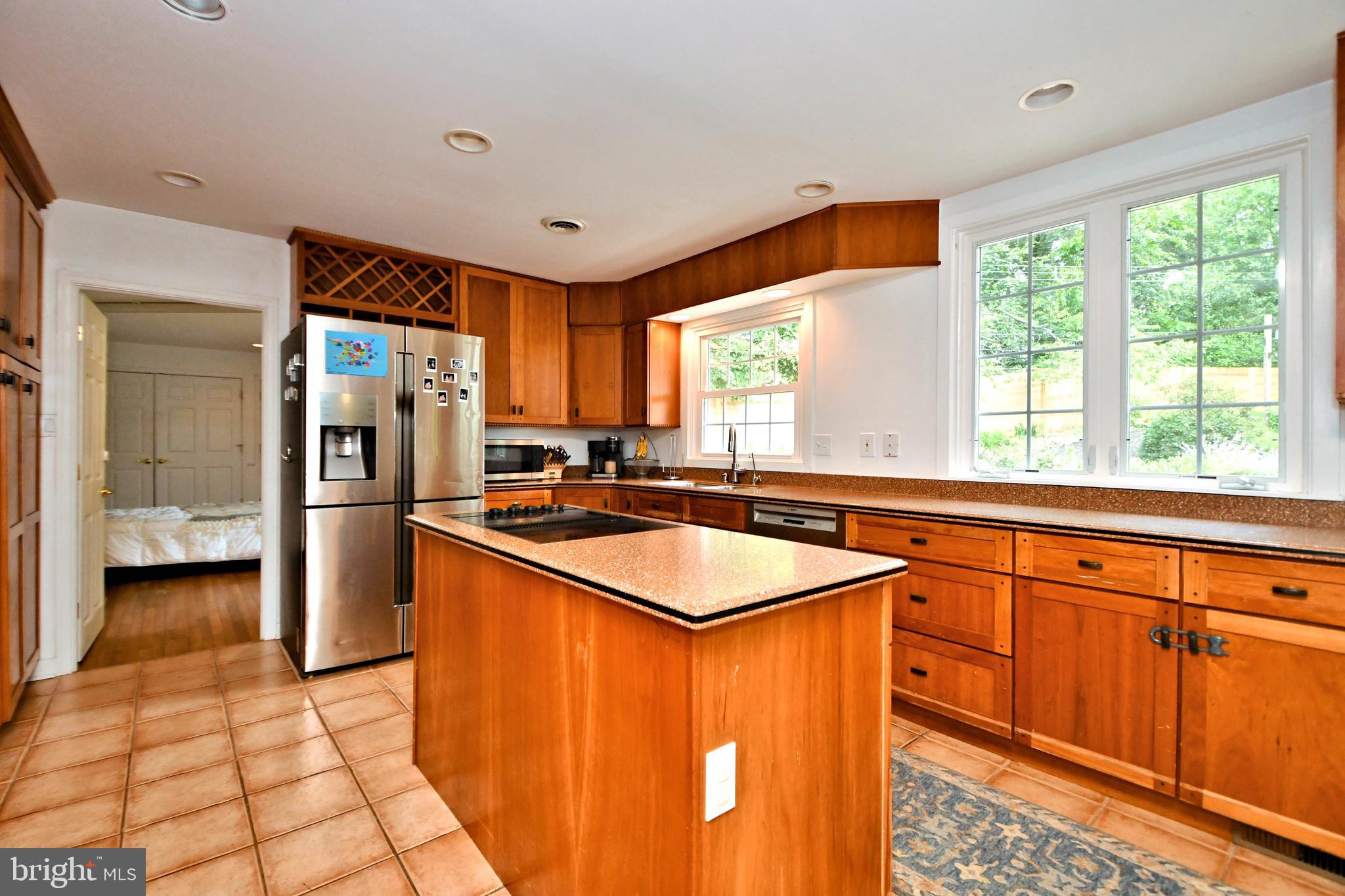 81 S FORGE MANOR DRIVE