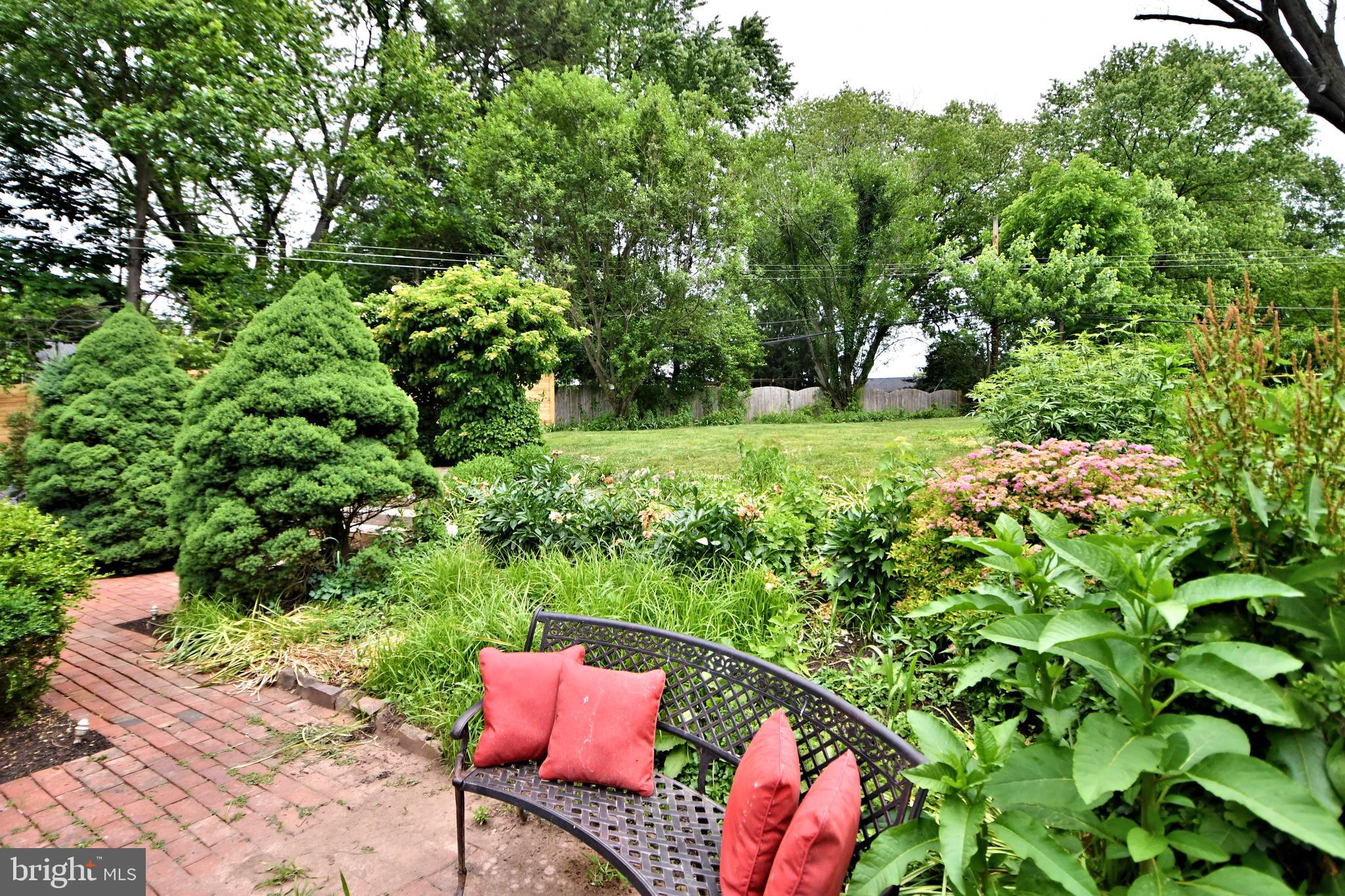 81 S FORGE MANOR DRIVE