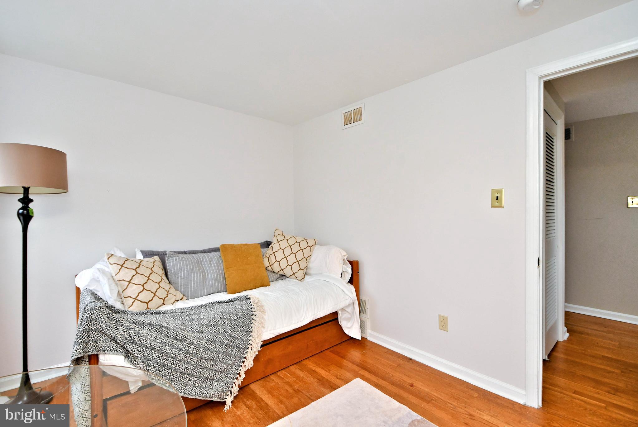 81 S FORGE MANOR DRIVE