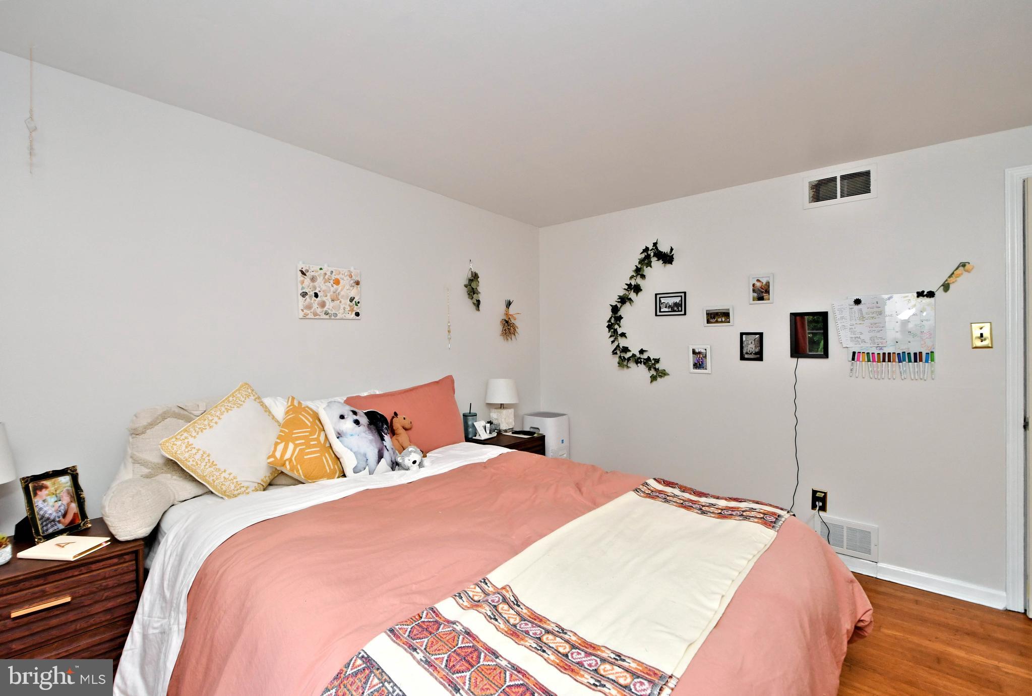 81 S FORGE MANOR DRIVE