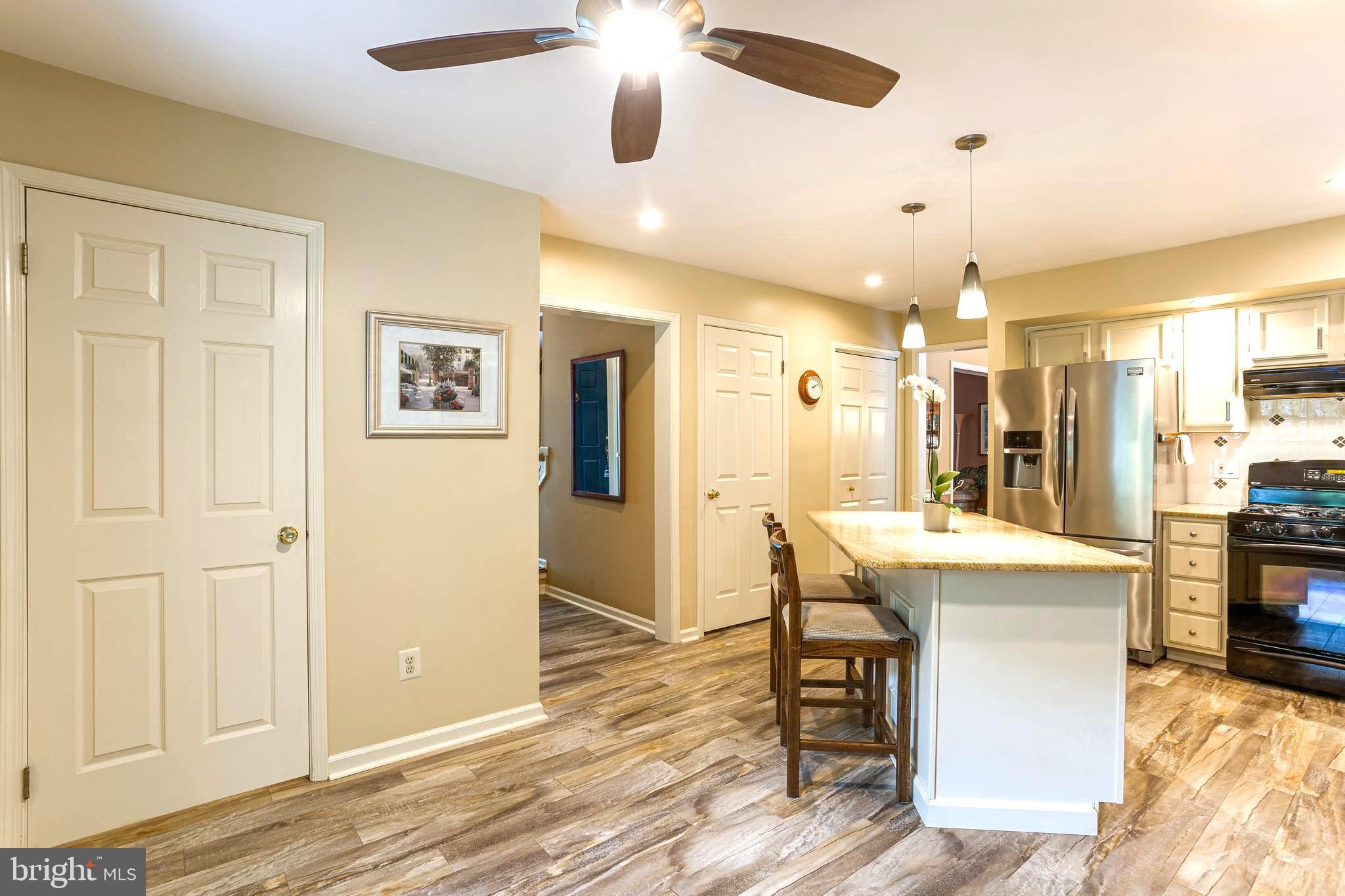 408 SAINT ANNS CIRCLE