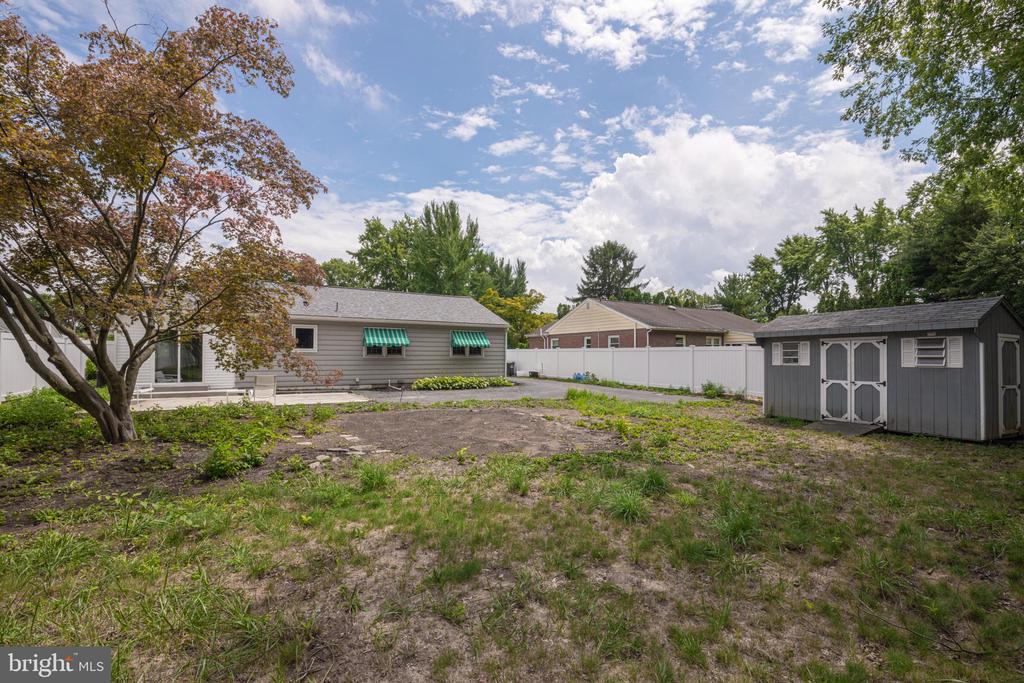55 KENALCON DRIVE