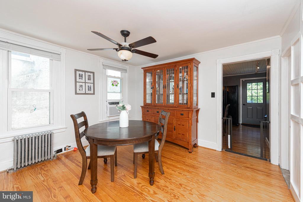 121 COLUMBIA AVENUE