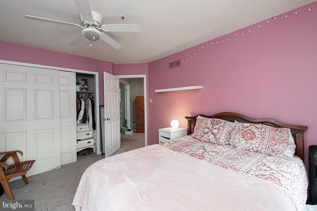 1803 MR PECKS PLACE