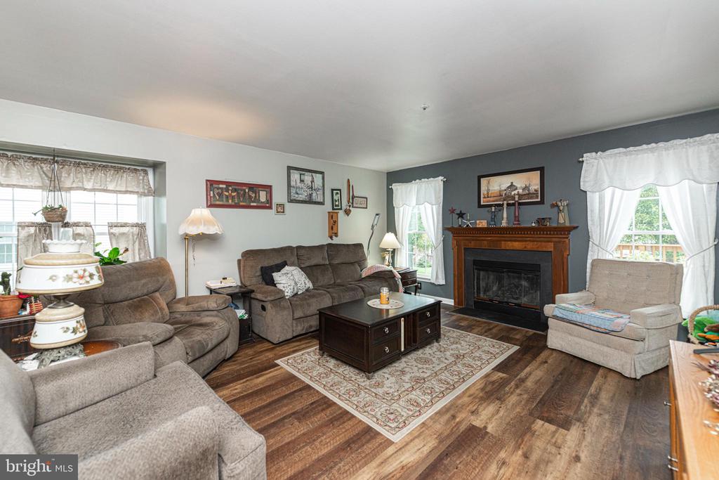 1803 MR PECKS PLACE