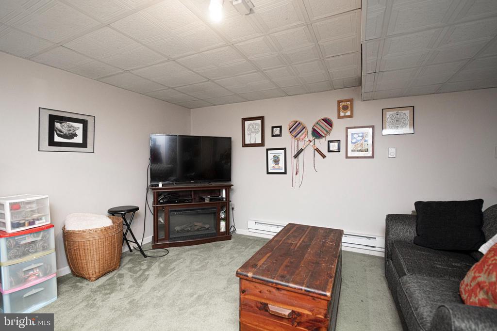 1803 MR PECKS PLACE