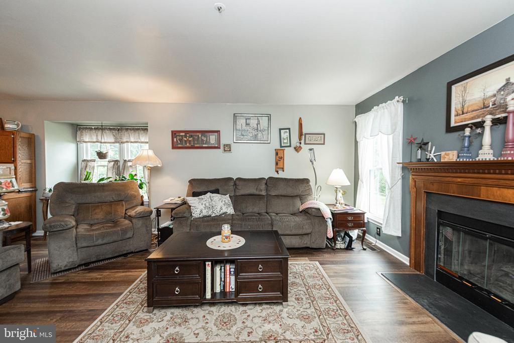 1803 MR PECKS PLACE